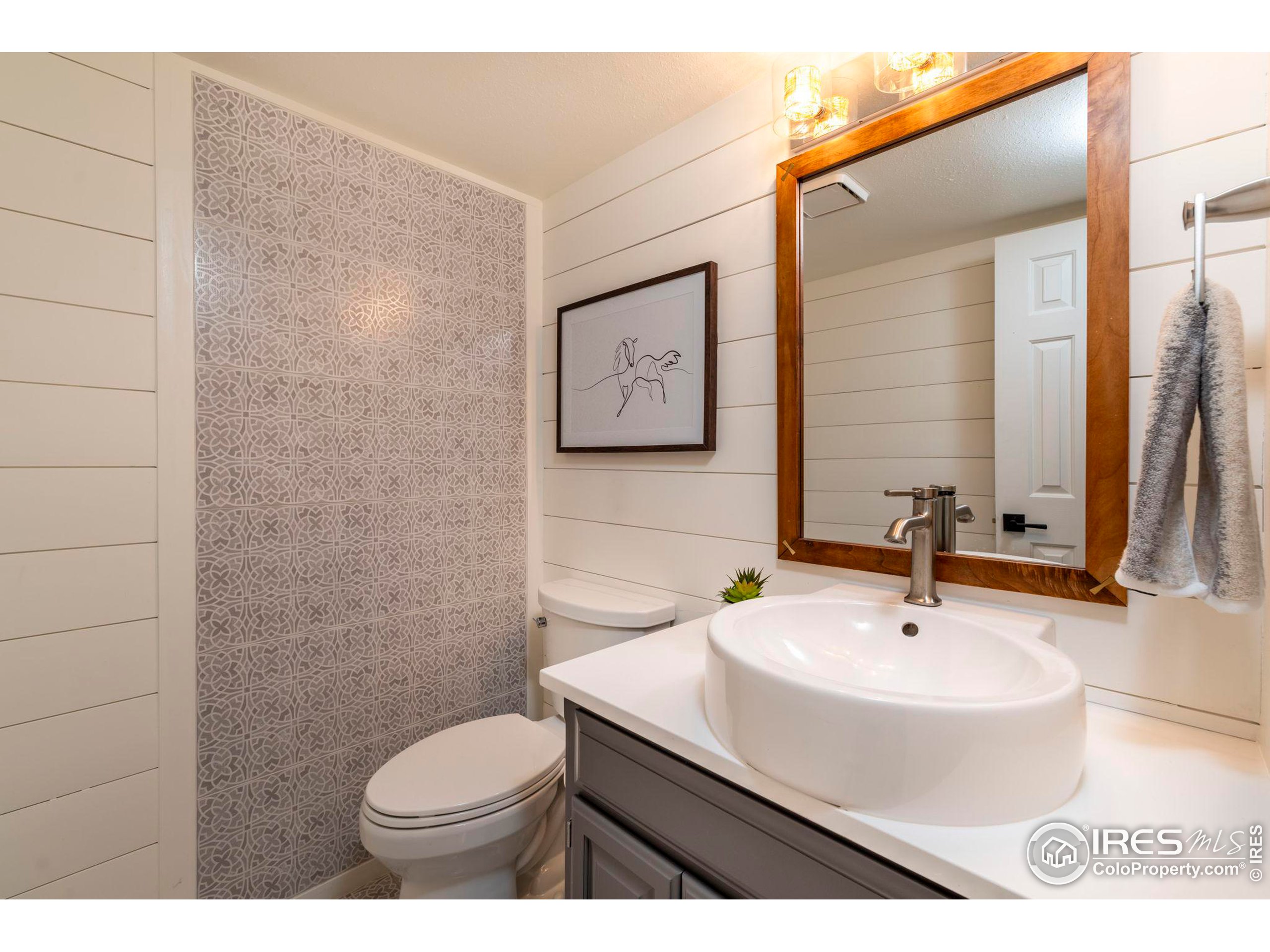 5332 Spotted Horse Trl