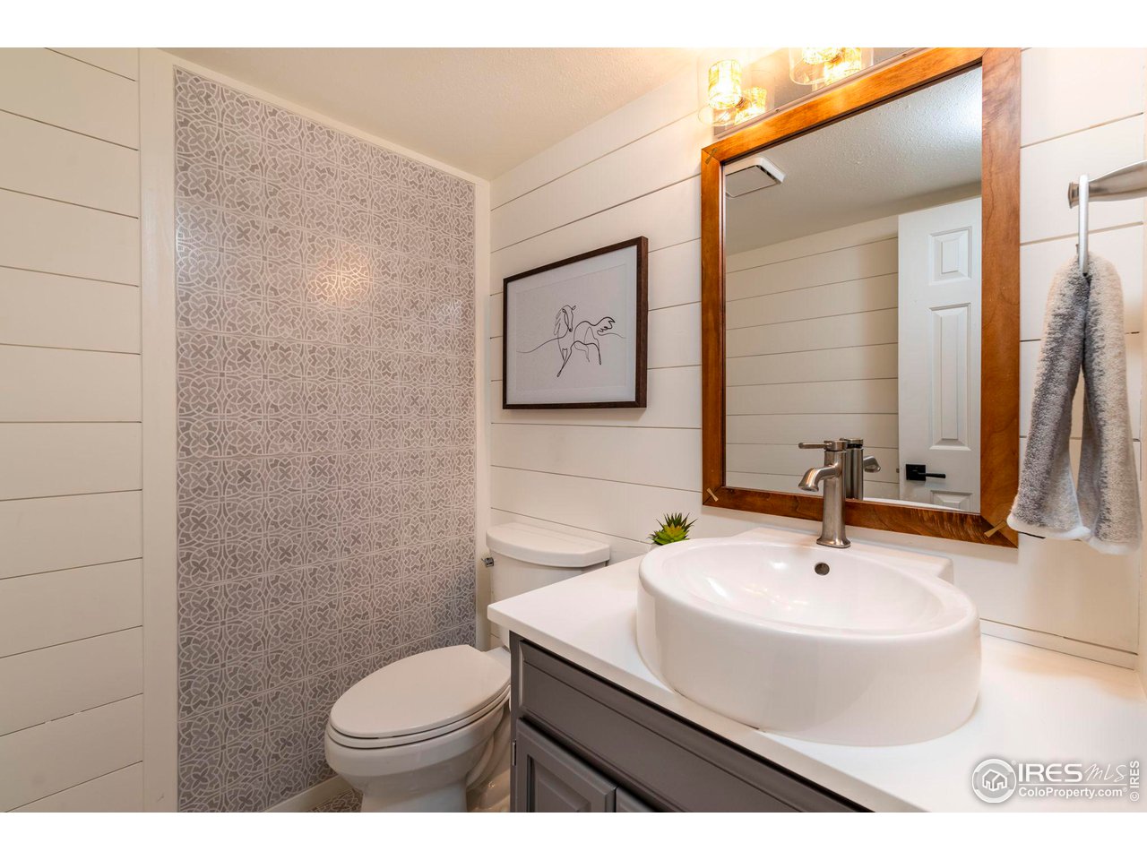 5332 Spotted Horse Trl