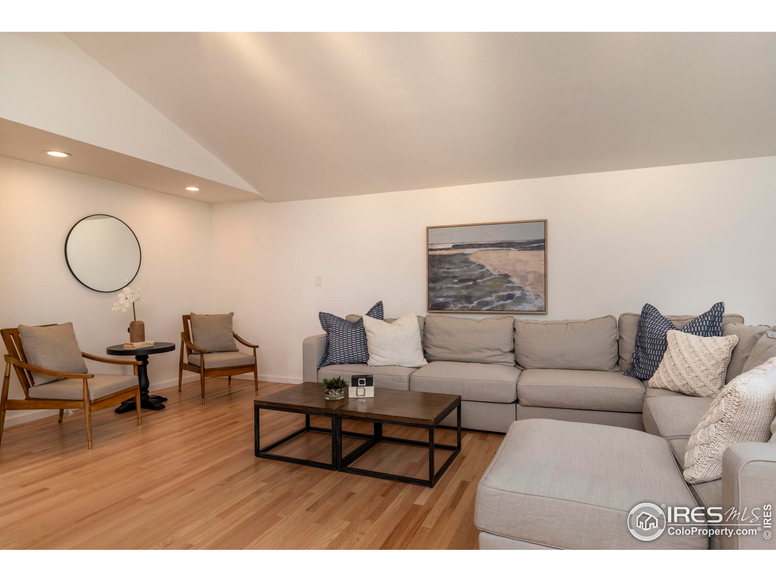 5332 Spotted Horse Trl