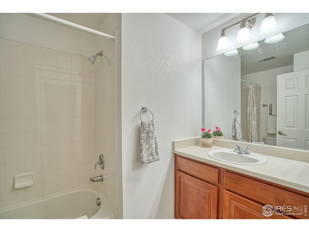 14122 Sun Blaze Loop F