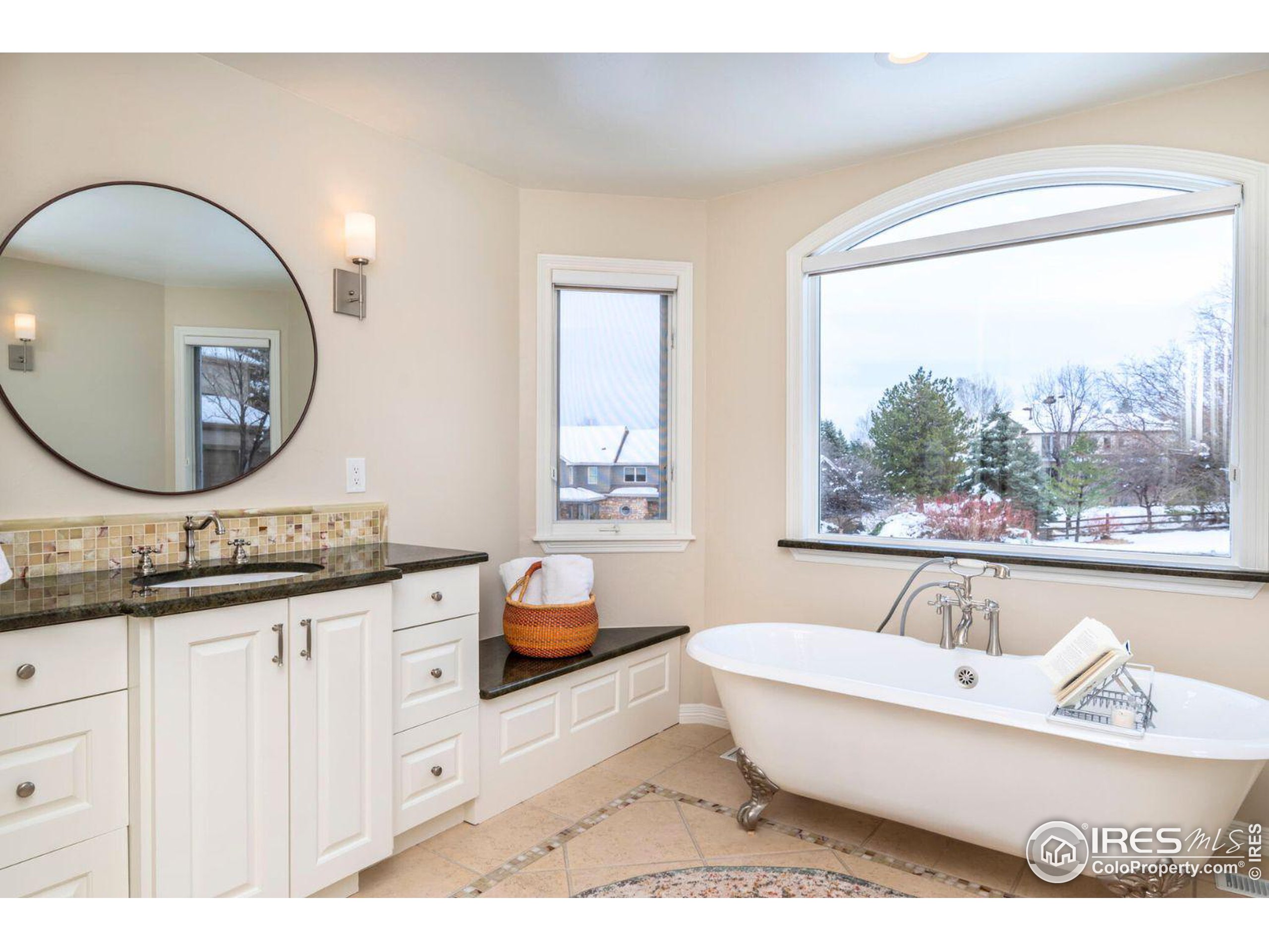 7205 Spring Creek Cir