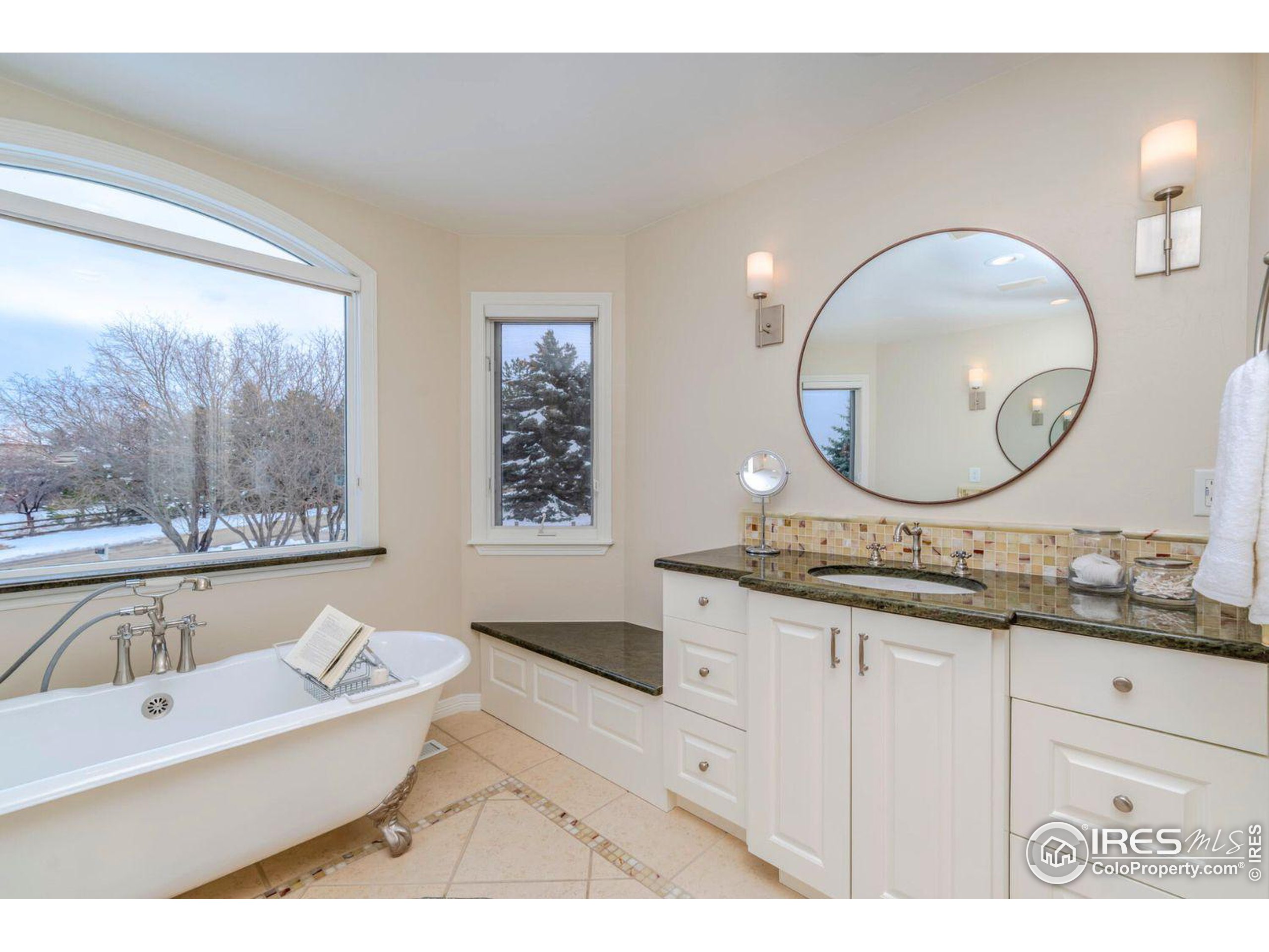 7205 Spring Creek Cir