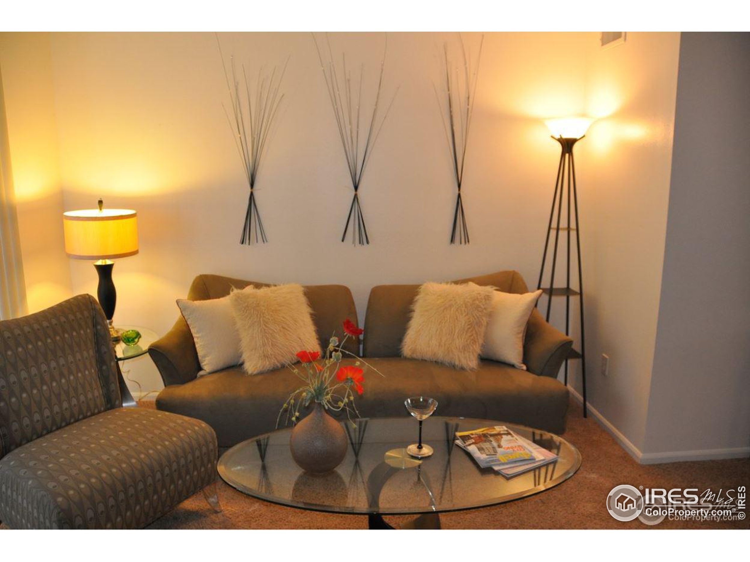 555 Manhattan Dr 102