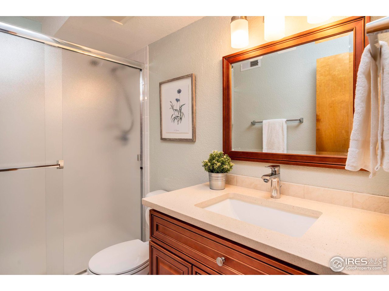 800 Spyglass Cir