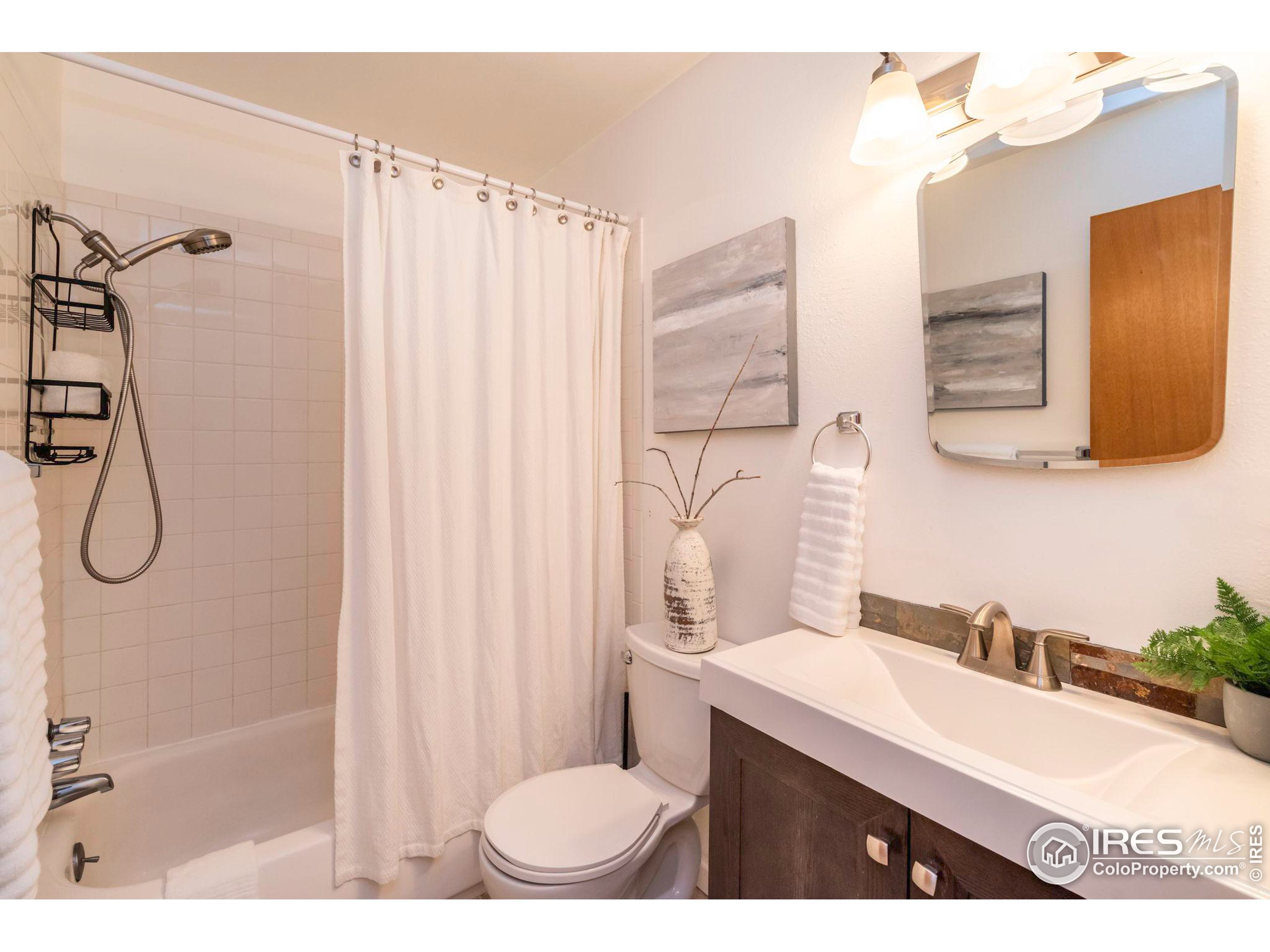 1608 Cottonwood Dr 25