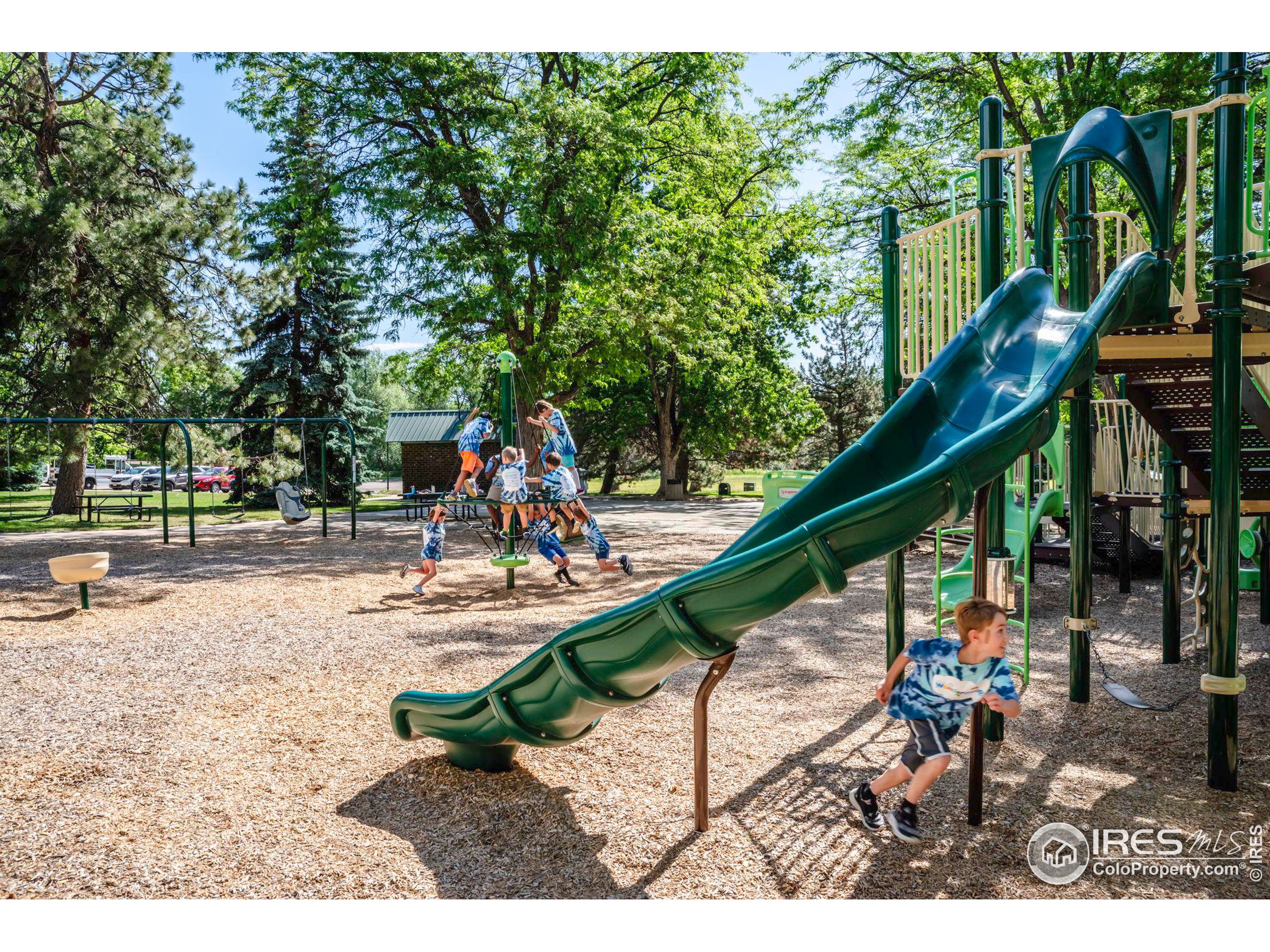 1608 Cottonwood Dr 25