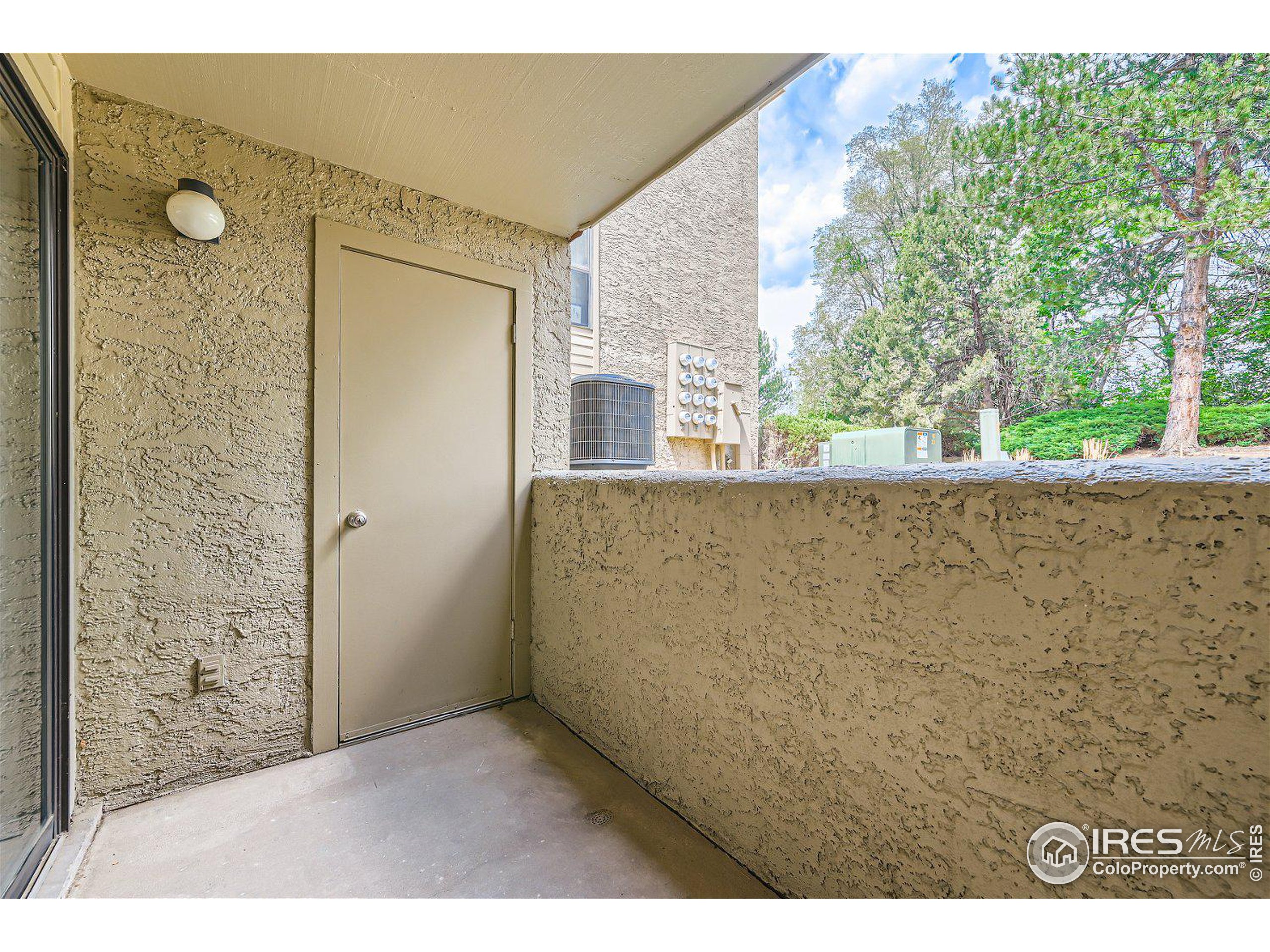50 S Boulder Cir