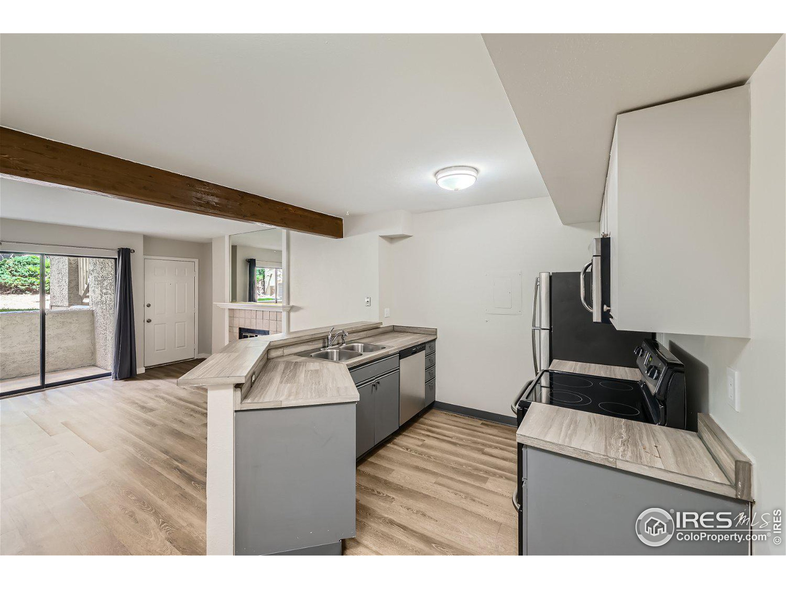 50 S Boulder Cir