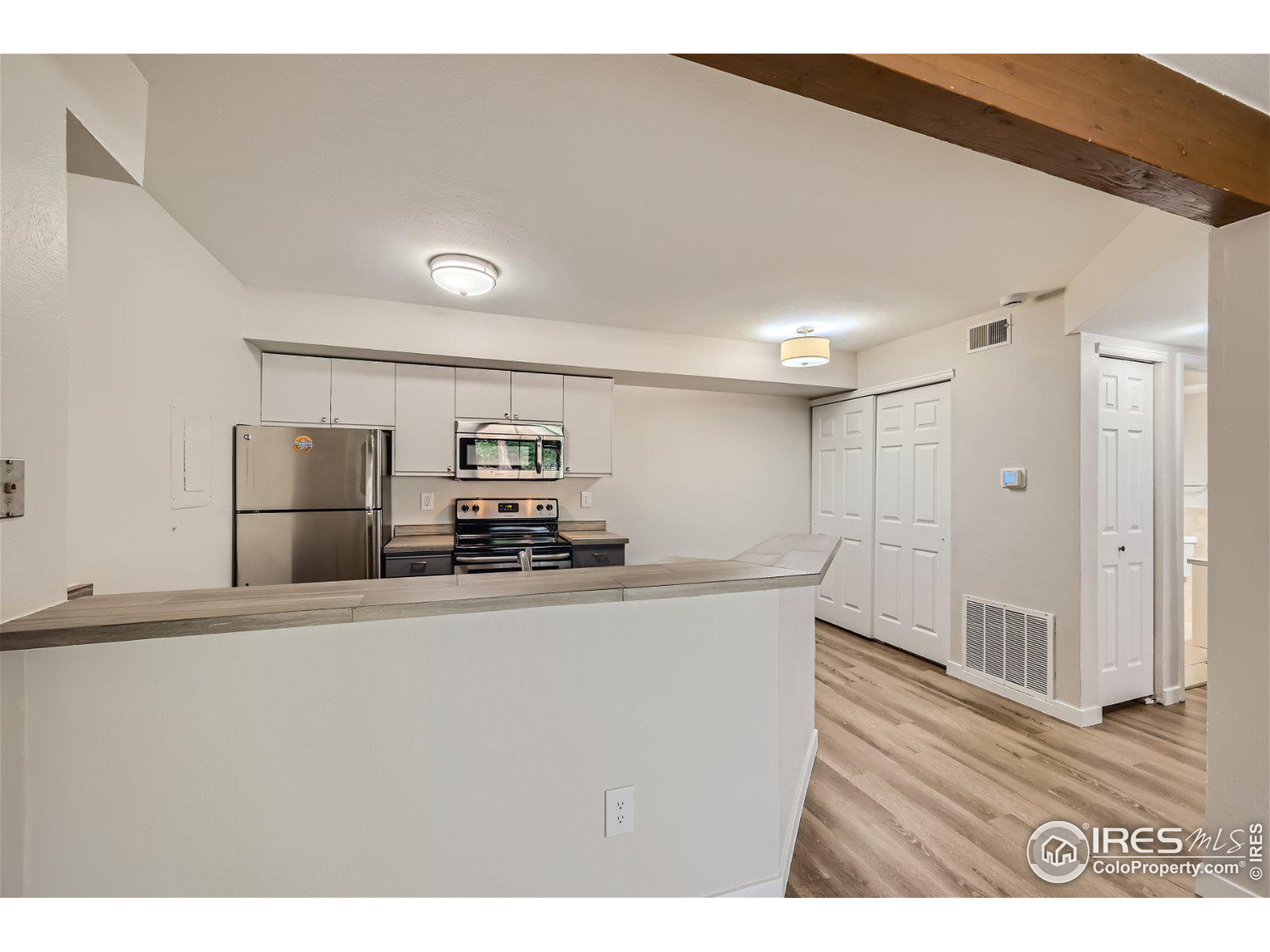50 S Boulder Cir