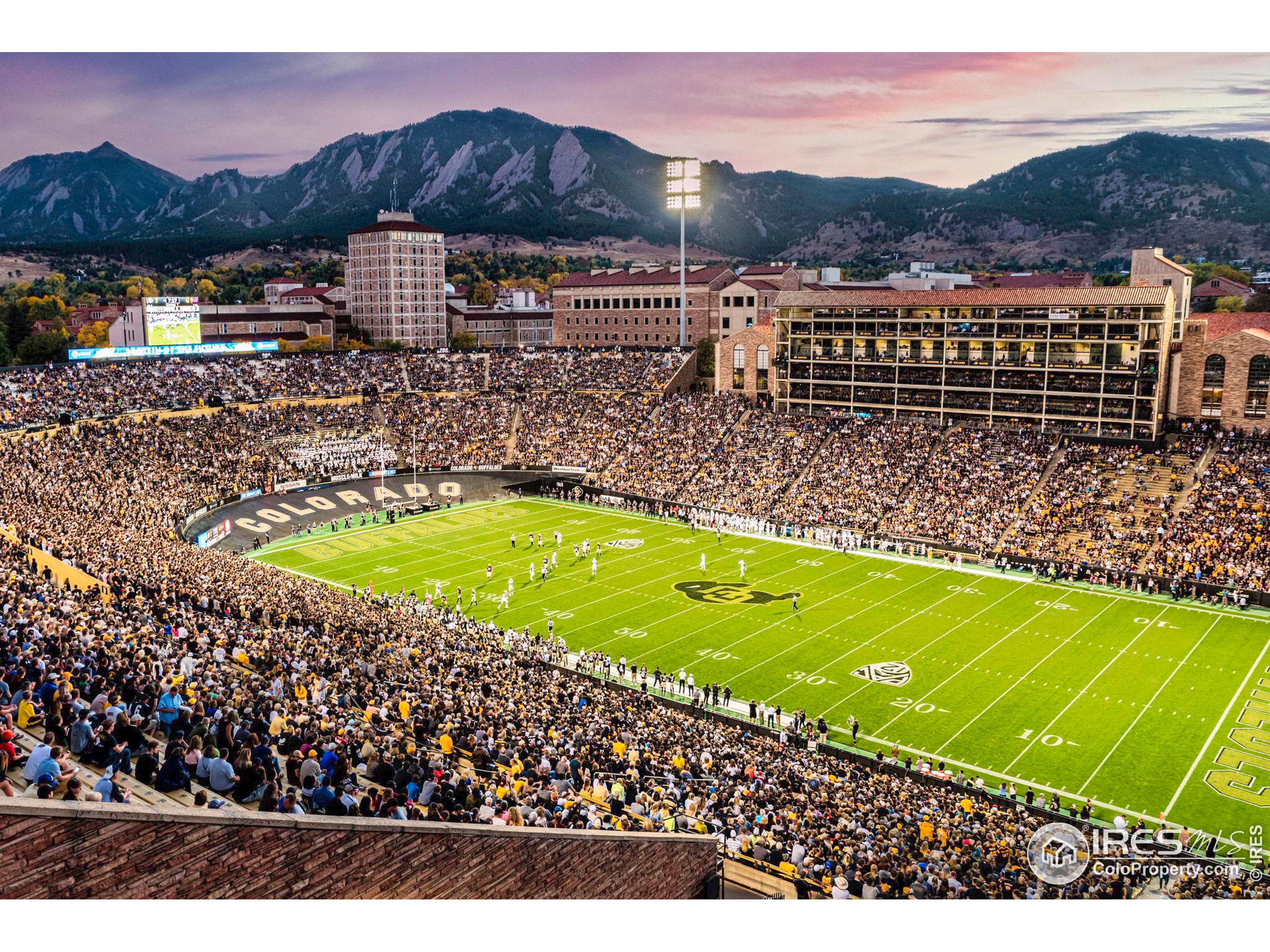 3000 Colorado Ave F-121