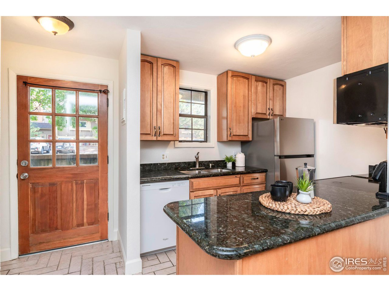 3000 Colorado Ave F-121