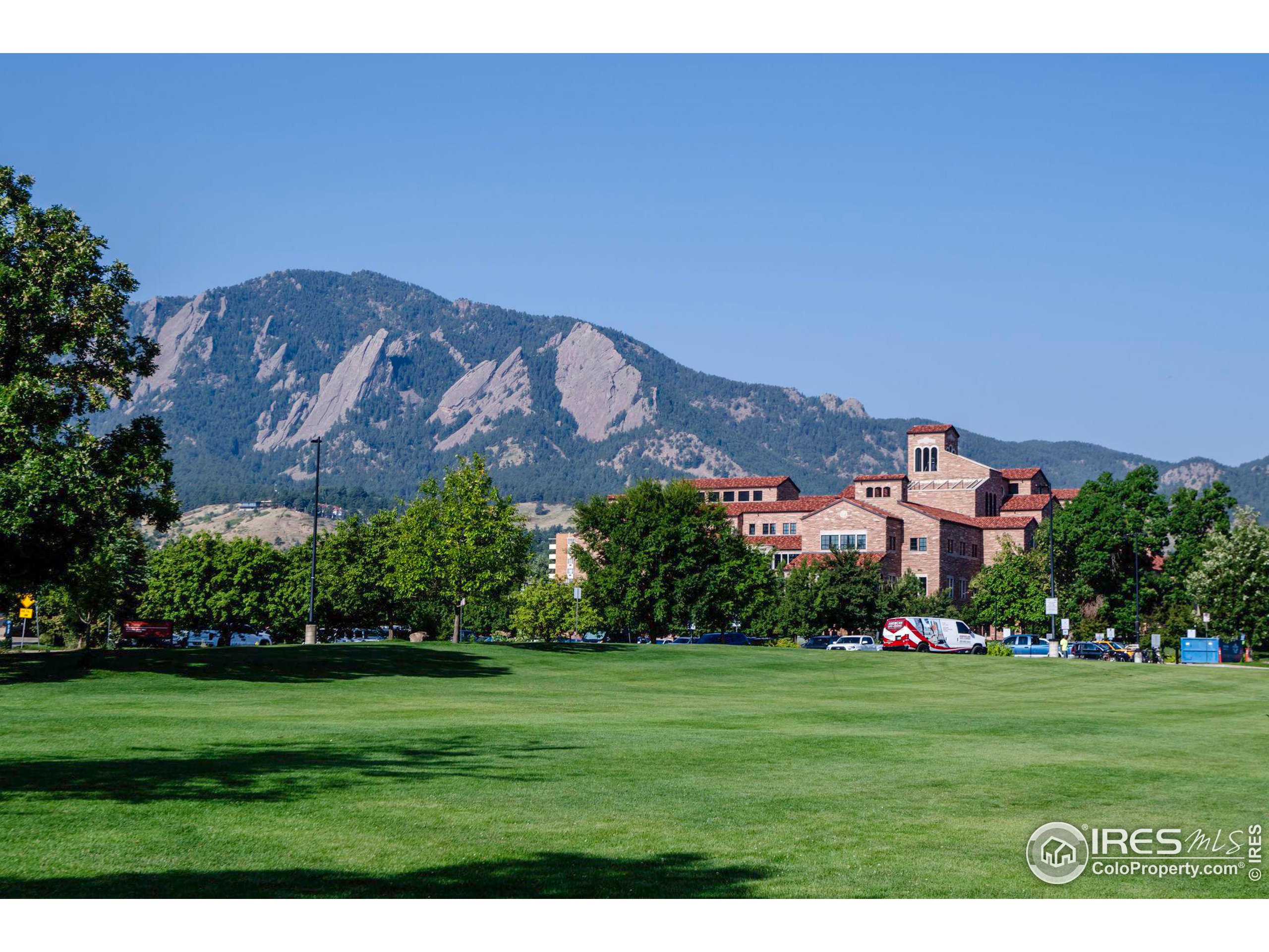 3000 Colorado Ave F-121