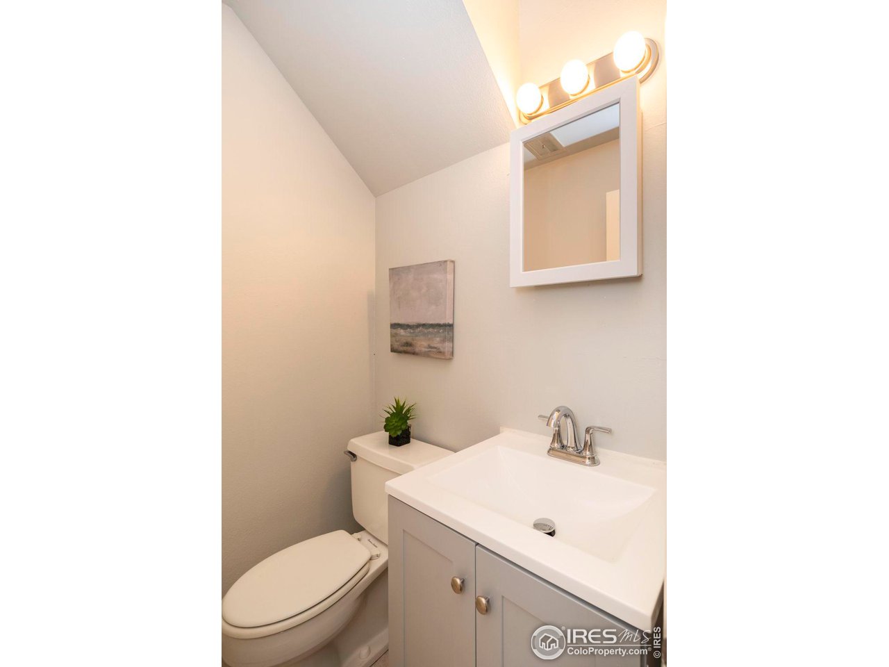 3000 Colorado Ave F-121