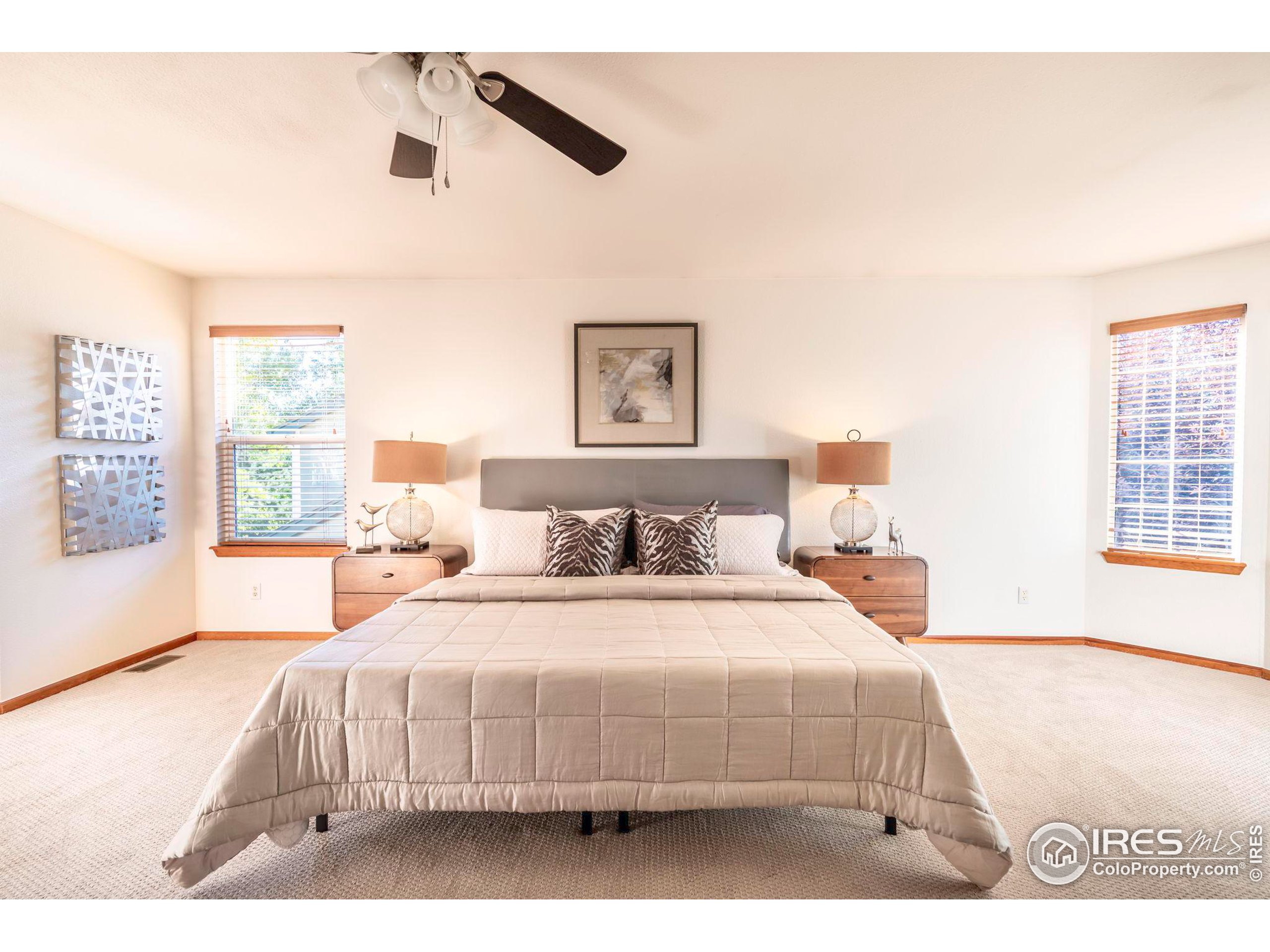 1430 Red Mountain Dr