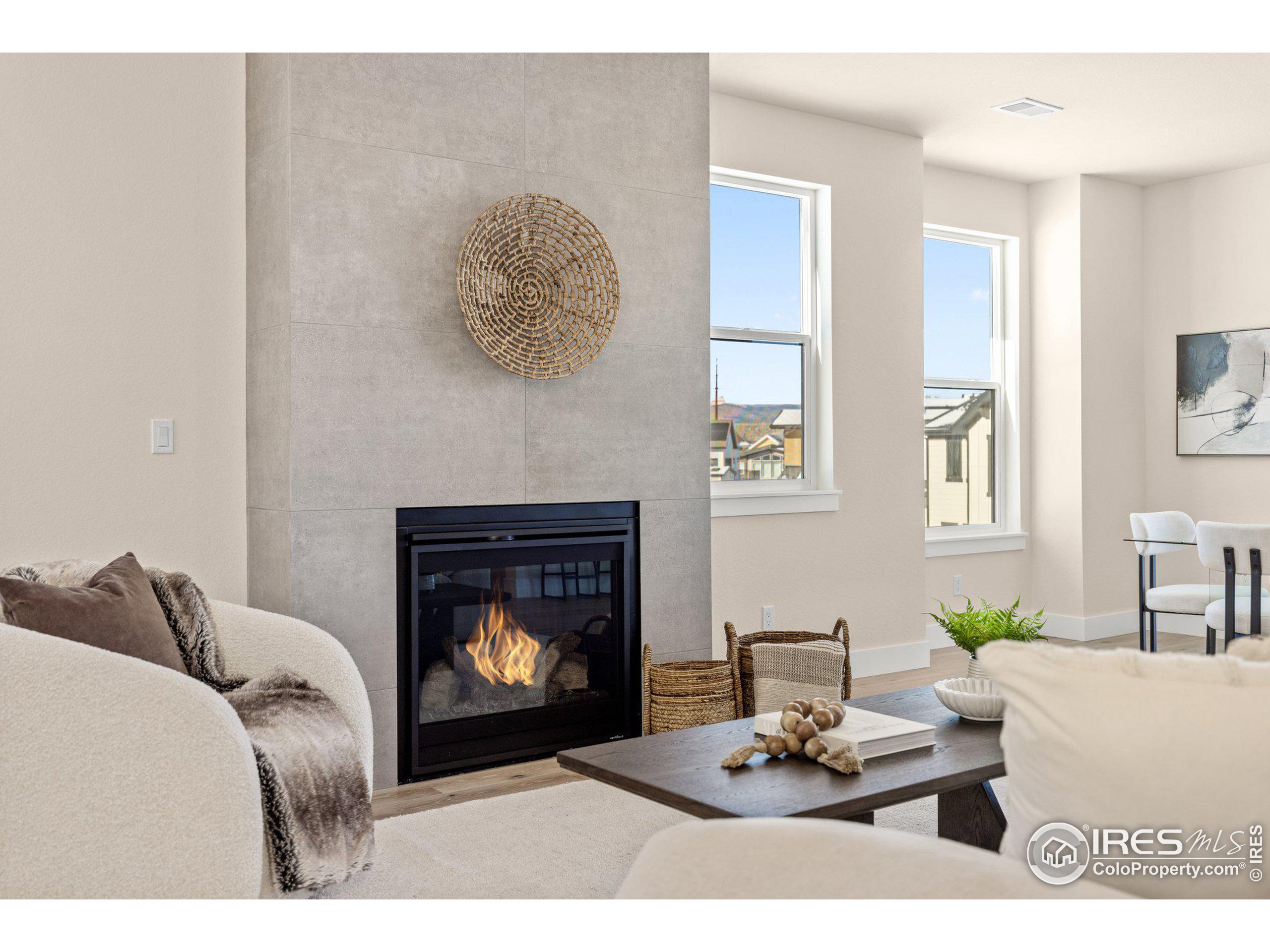 944 Saint Andrews Ln