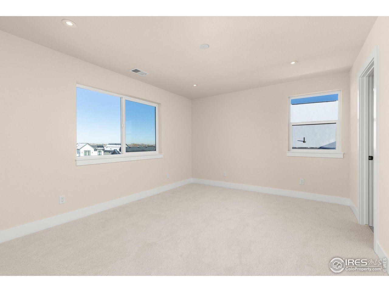 944 Saint Andrews Ln