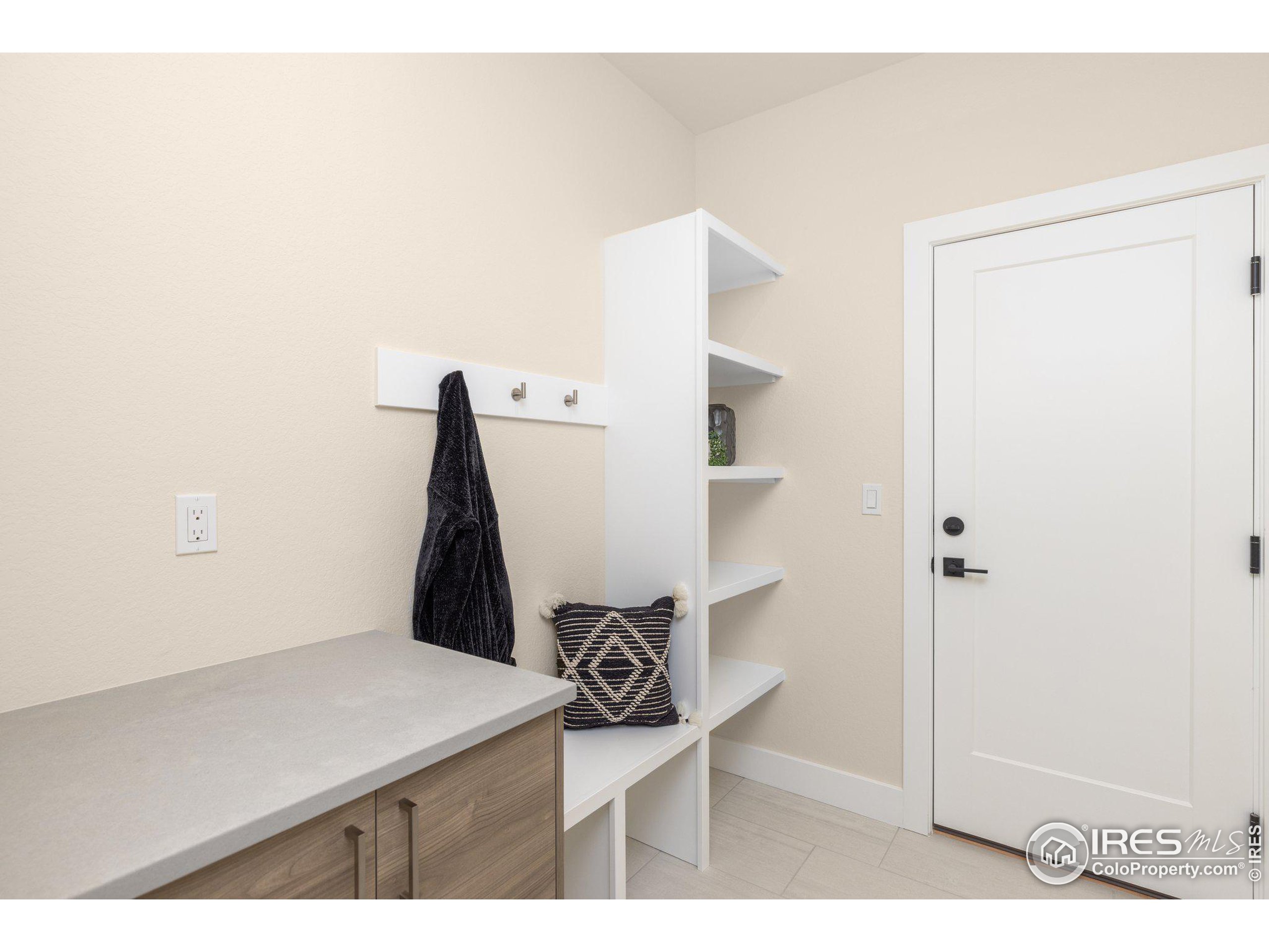 944 Saint Andrews Ln