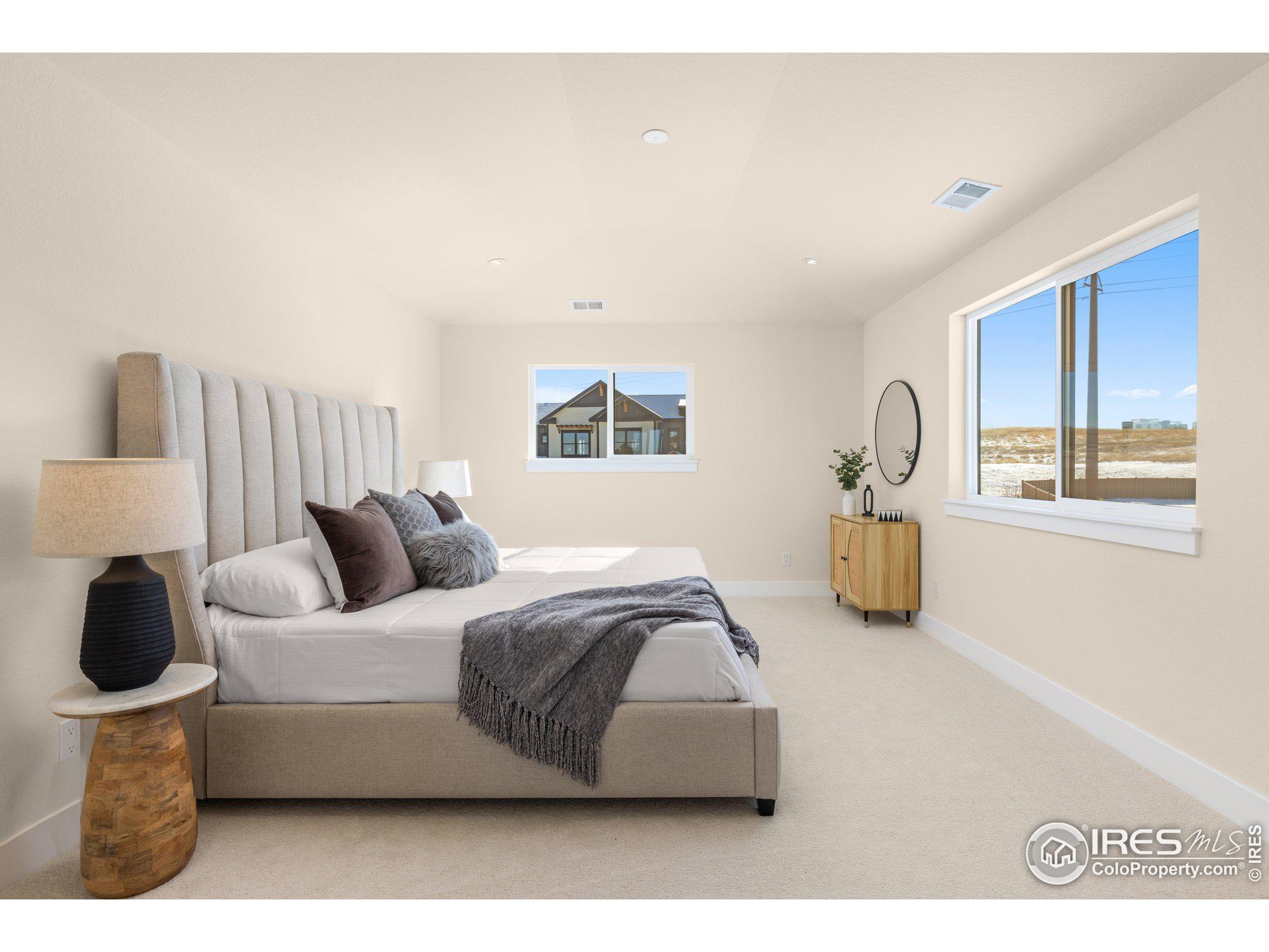 944 Saint Andrews Ln