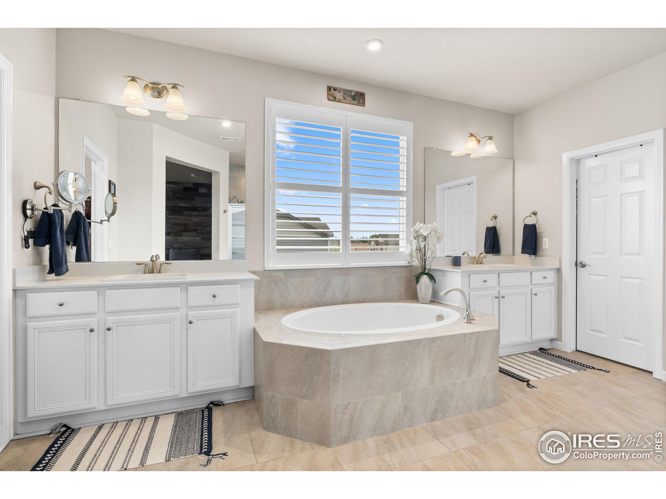 803 Old Wagon Trail Cir