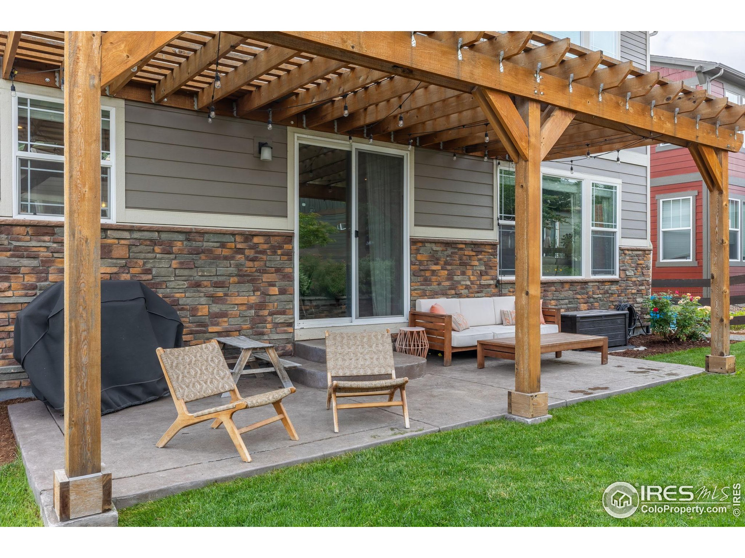 803 Old Wagon Trail Cir