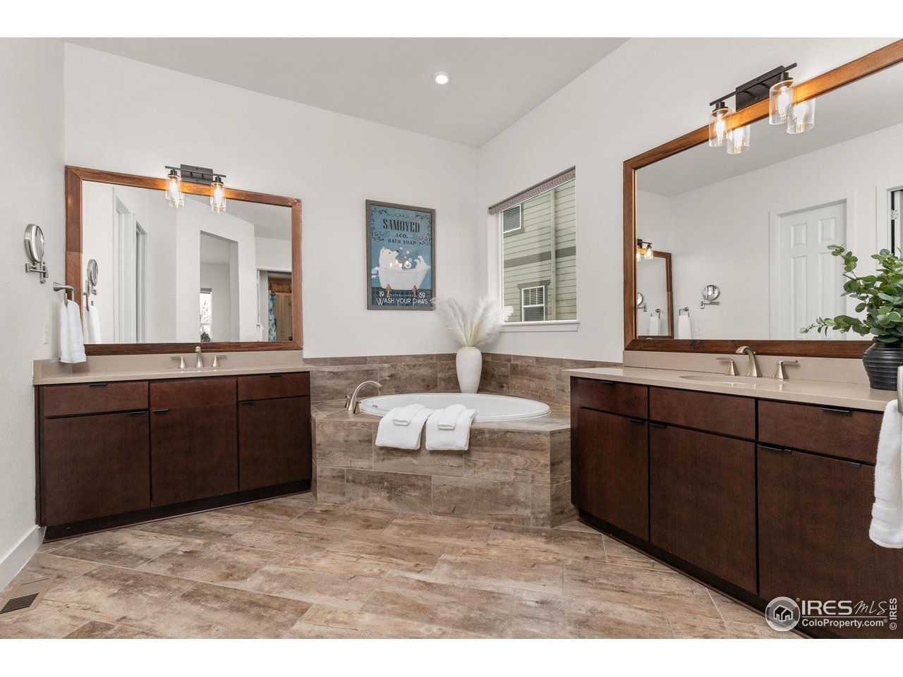 709 Stage Station Way