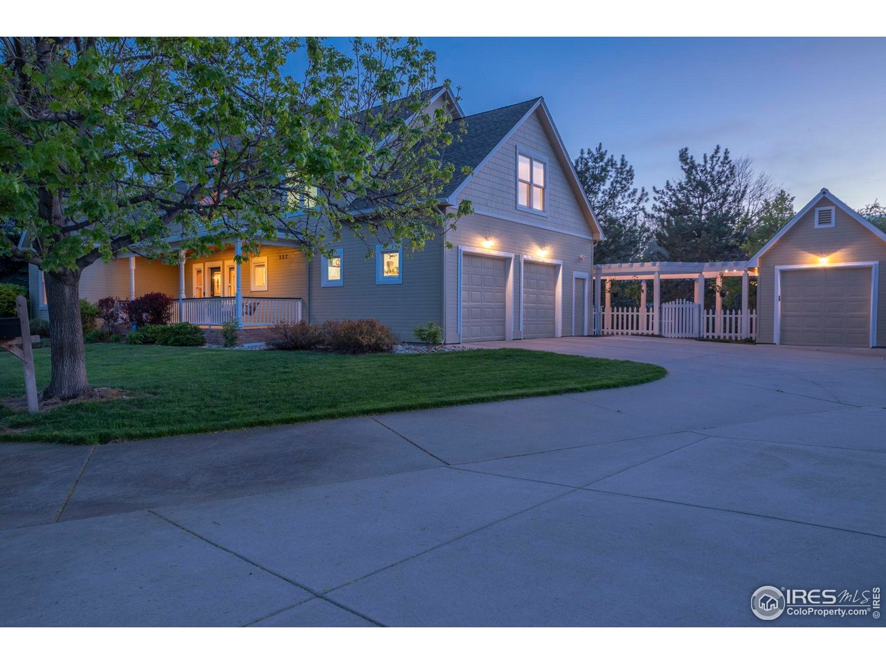 227 McKinley Park Ln