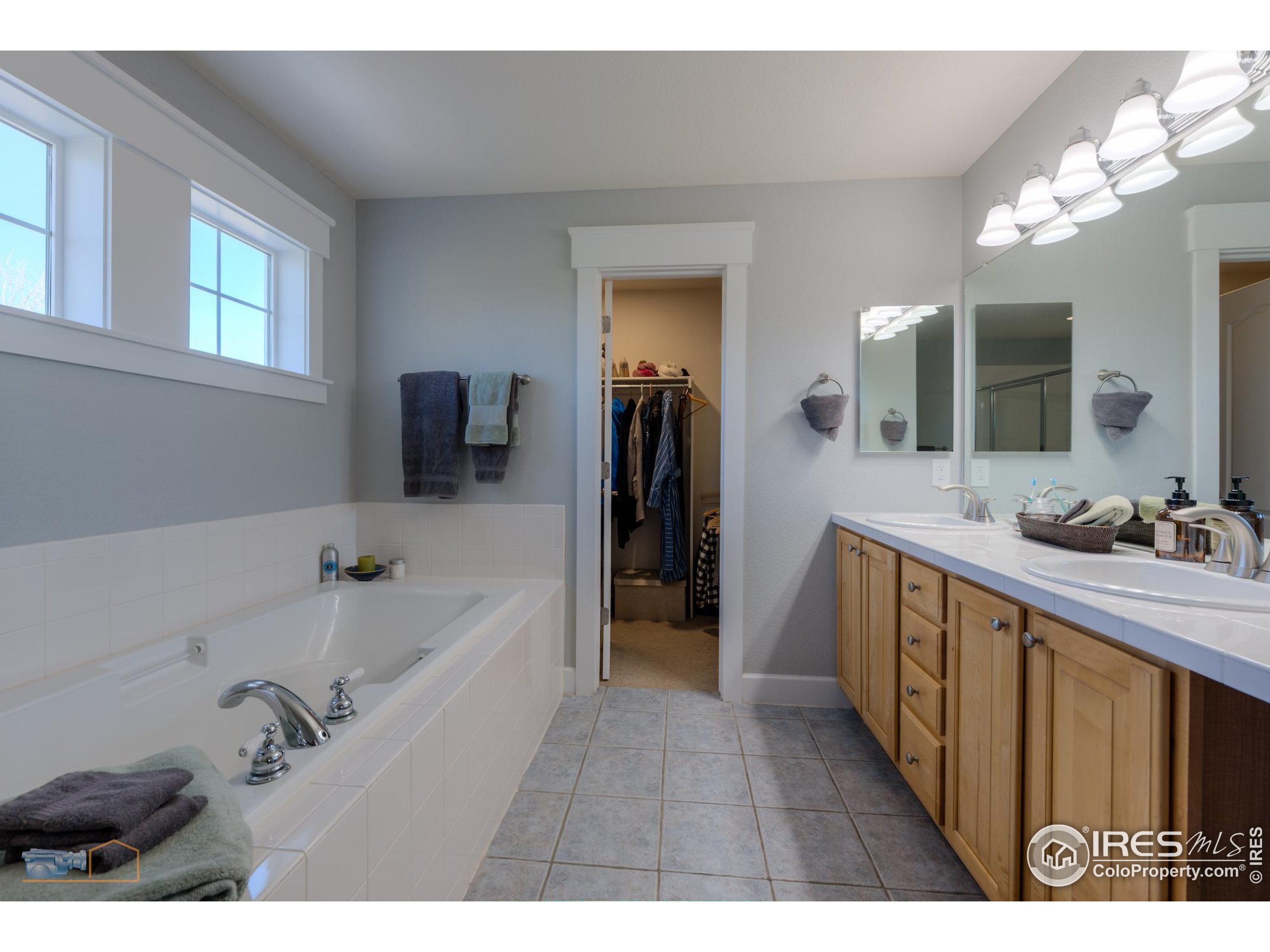 2765 Meadow Mountain Trl