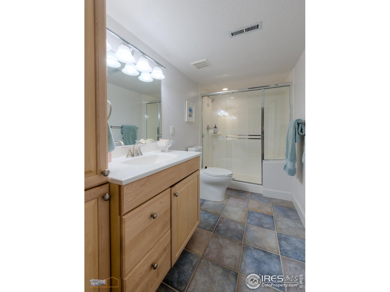 2765 Meadow Mountain Trl