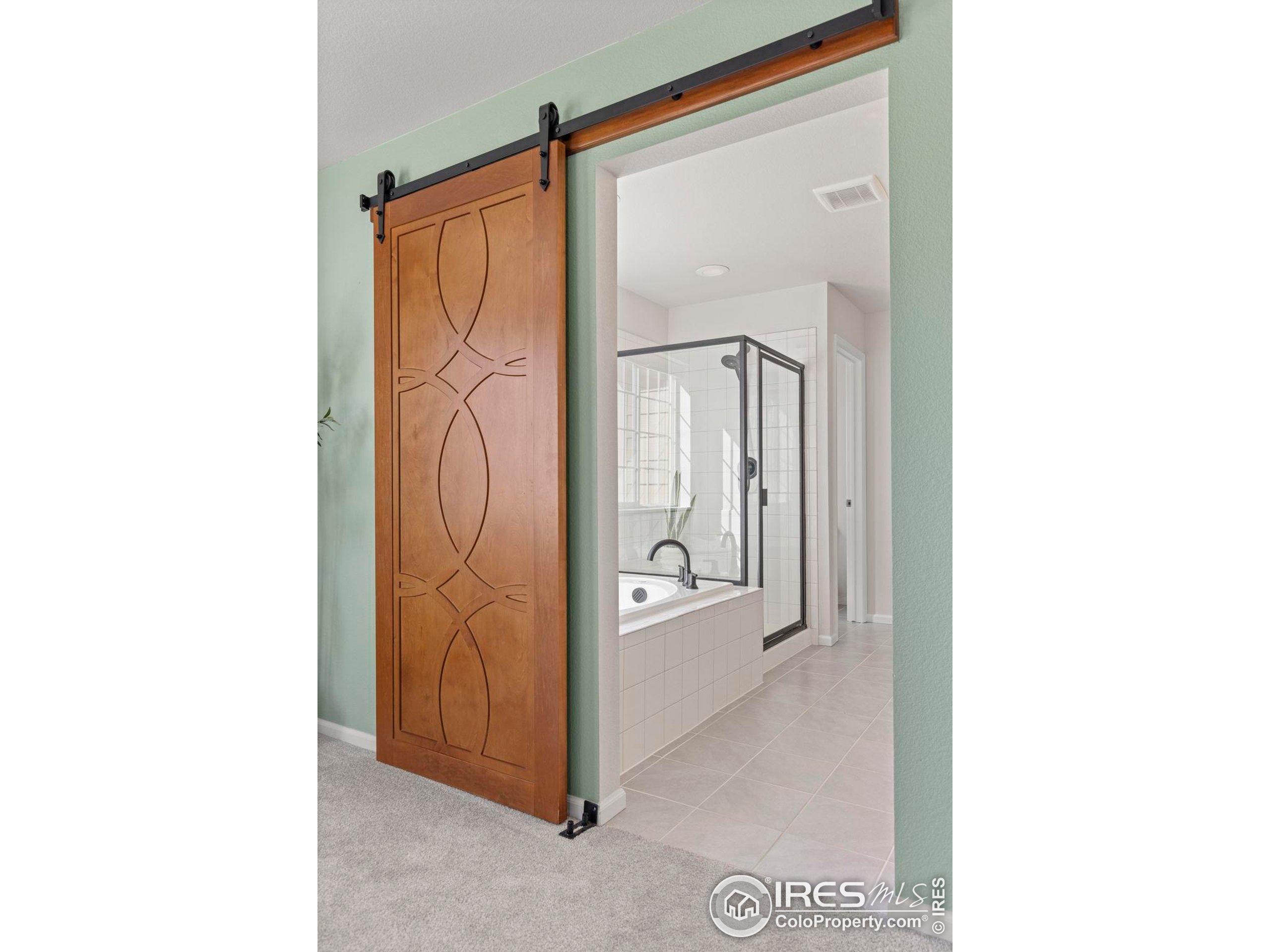 800 Boulder Peak Ave