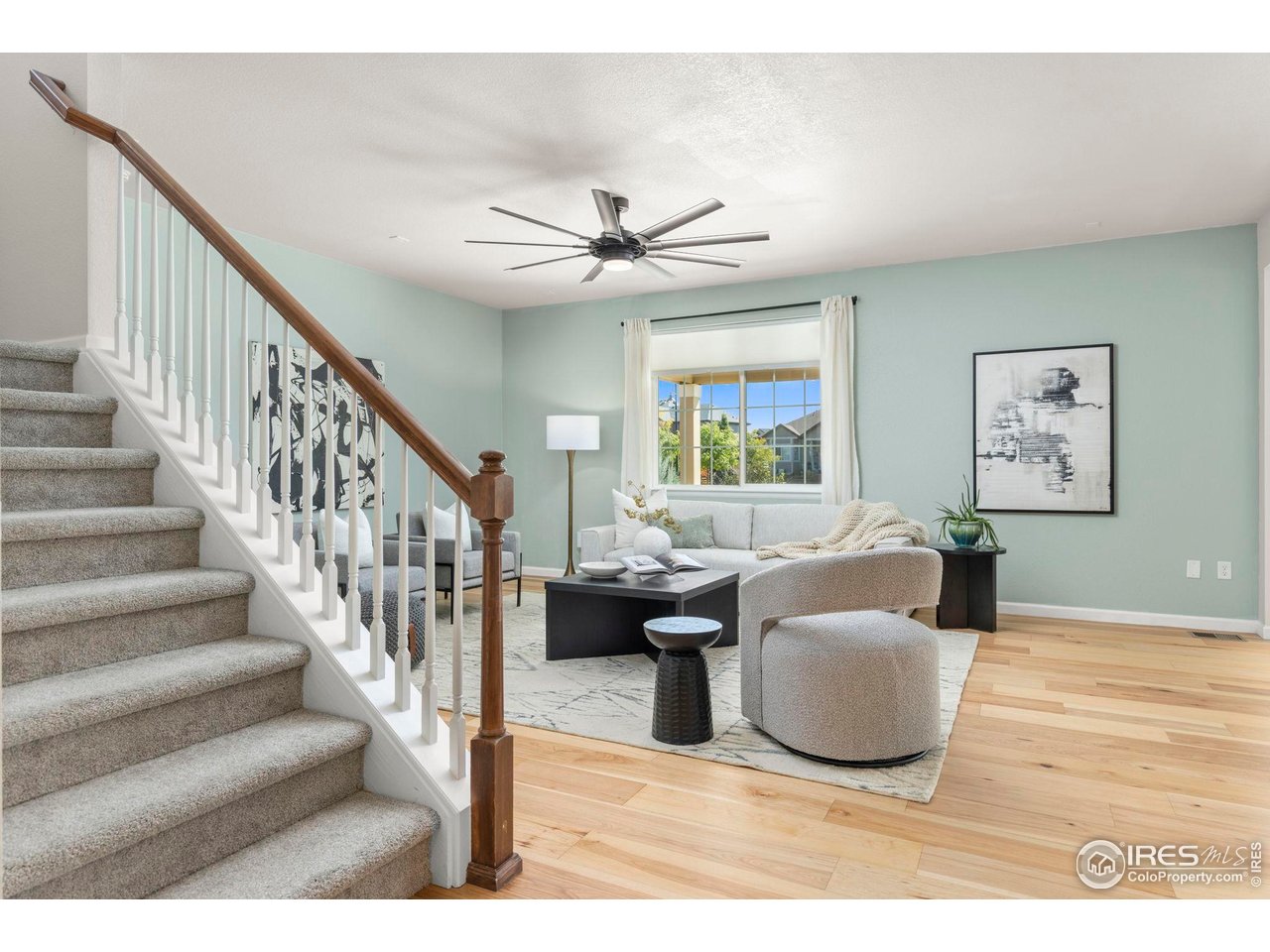 800 Boulder Peak Ave