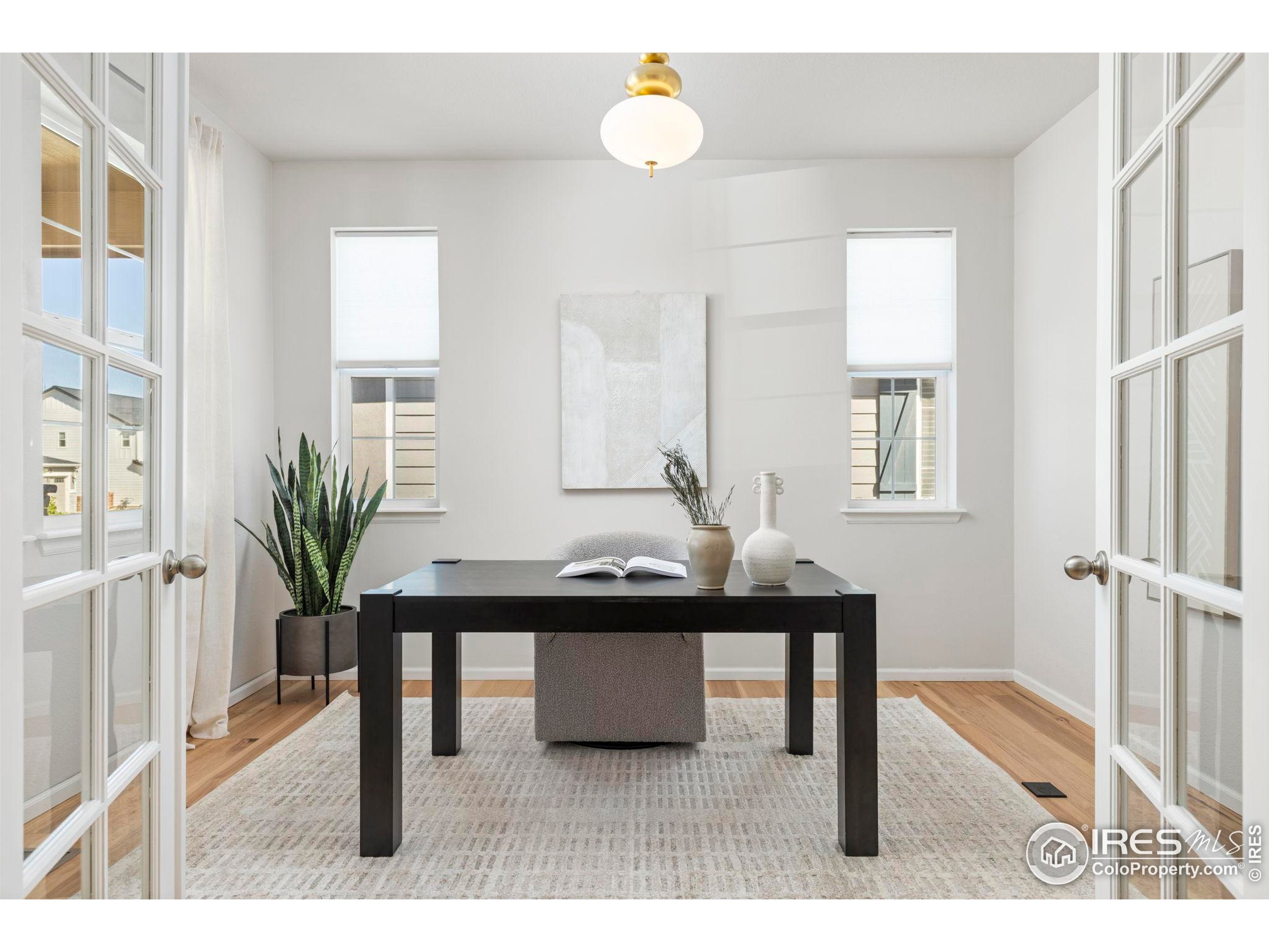 800 Boulder Peak Ave