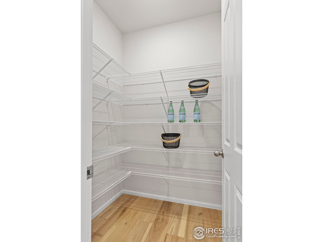 800 Boulder Peak Ave