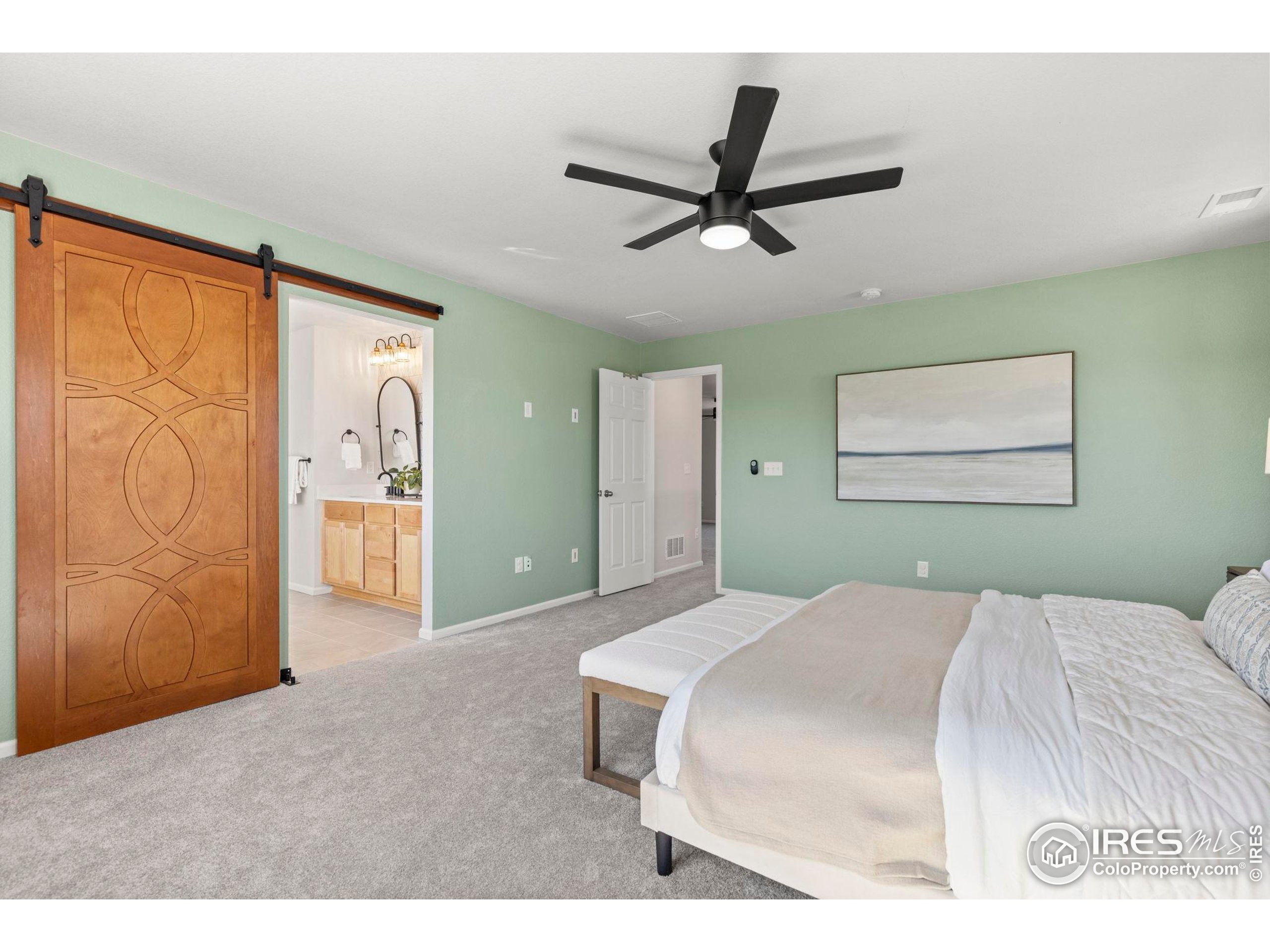 800 Boulder Peak Ave