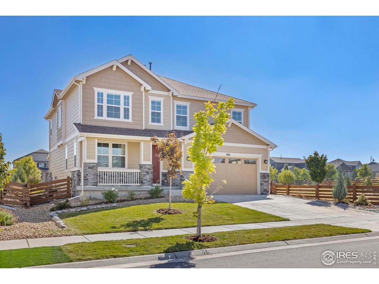 800 Boulder Peak Ave