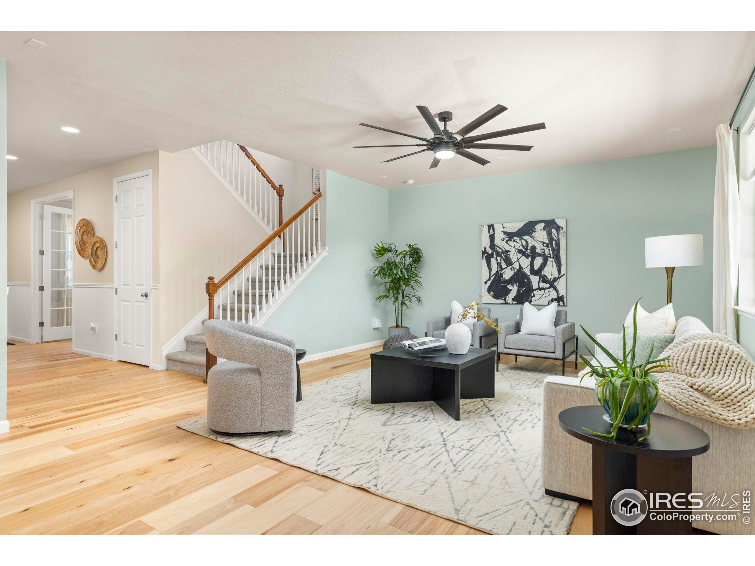 800 Boulder Peak Ave