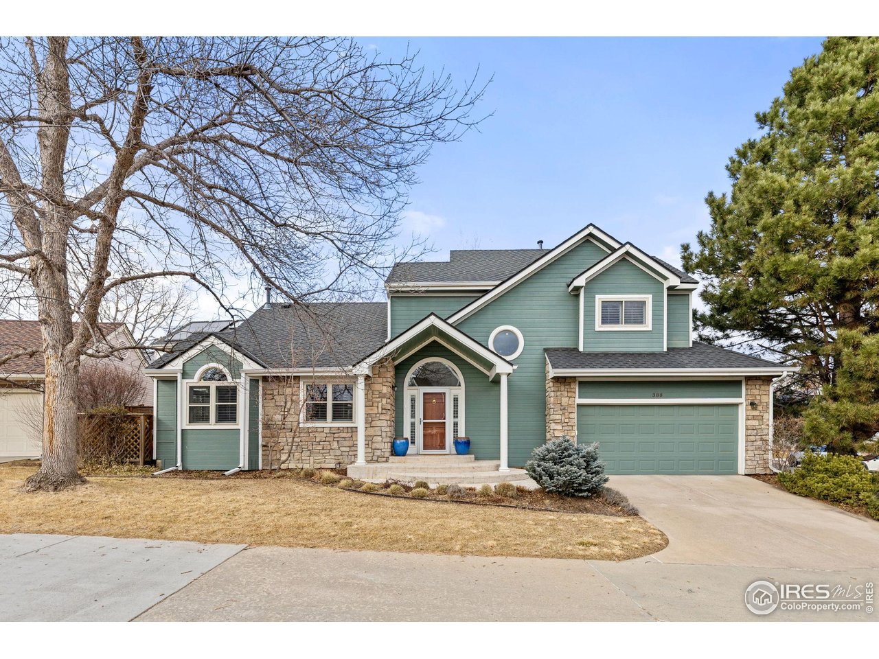 388 Fairfield Ln