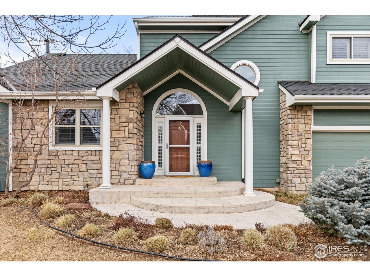 388 Fairfield Ln