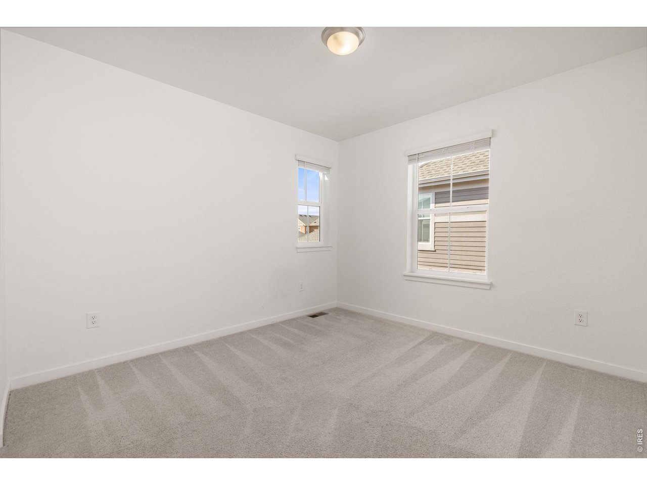 591 Greenville Aly