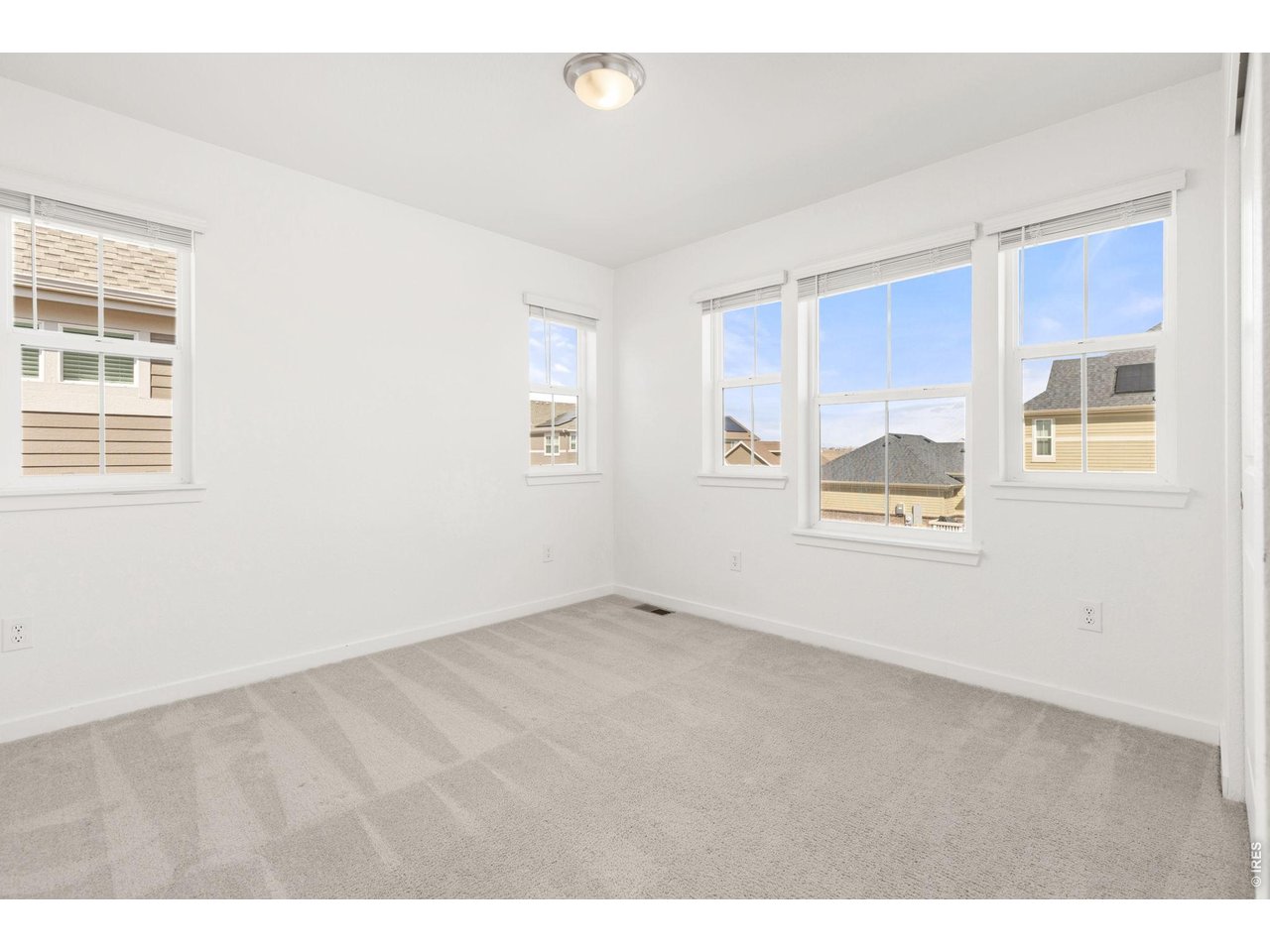 591 Greenville Aly