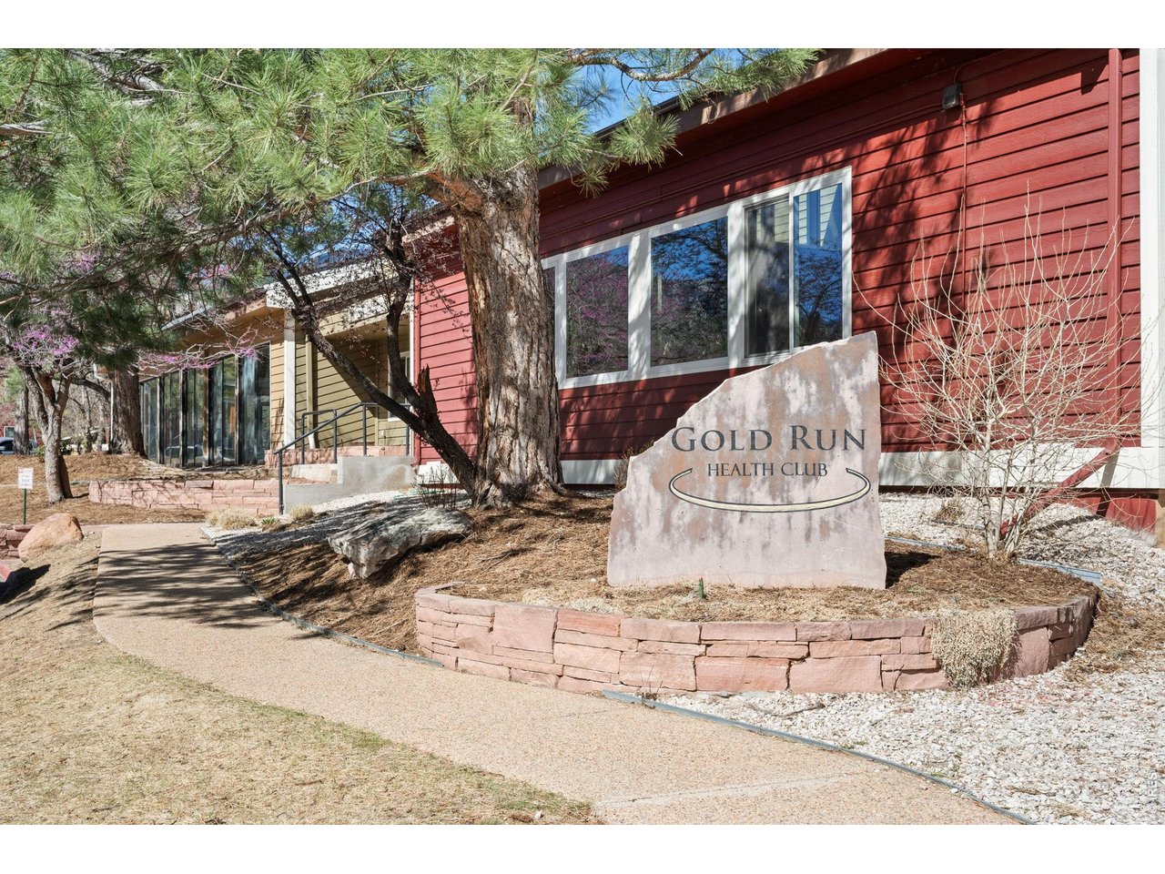 2882 Sundown Ln 105