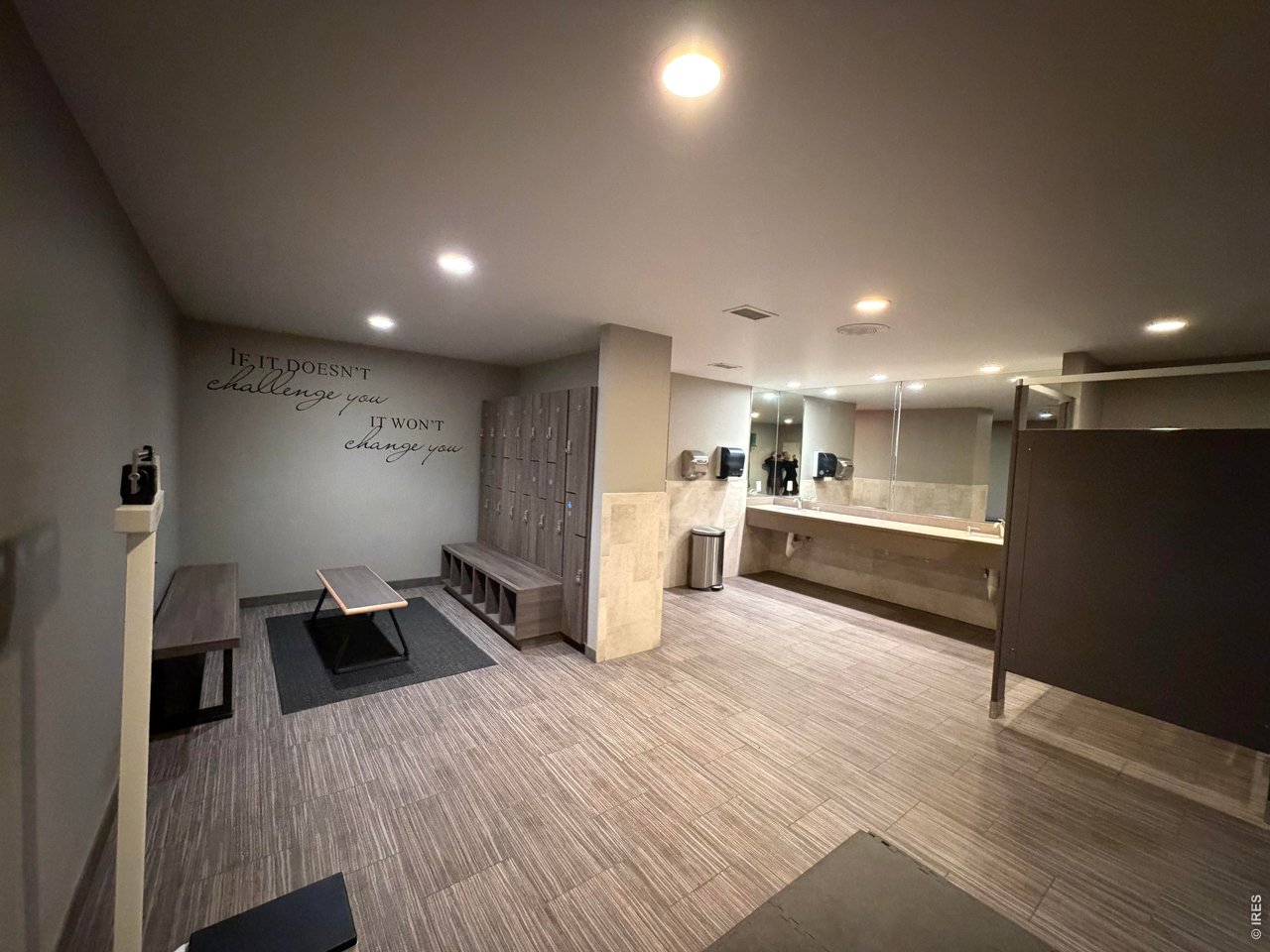 2882 Sundown Ln 105