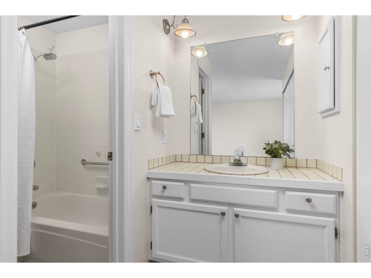 366 Owl Dr 65
