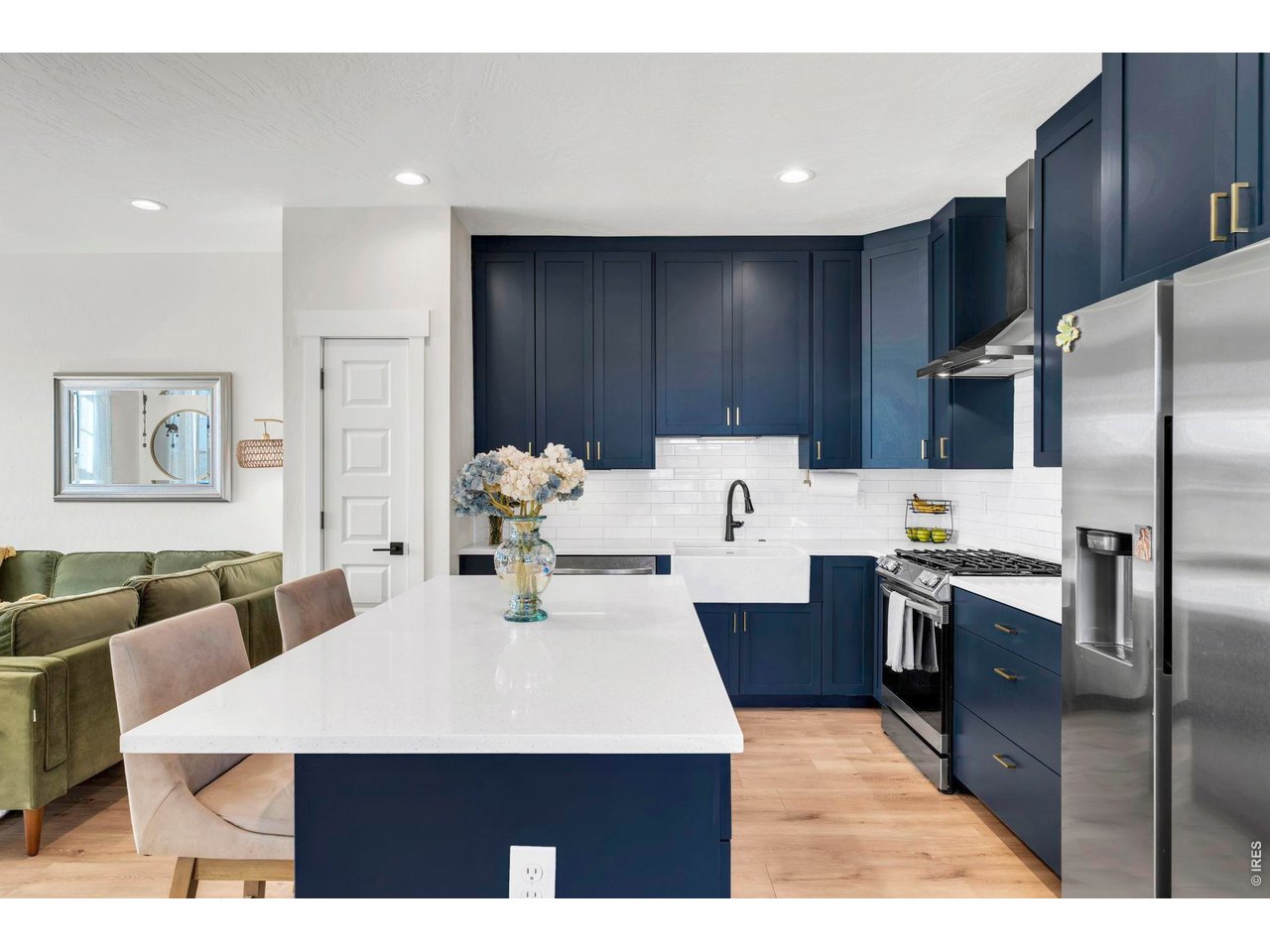 295 Gray Jay Ct