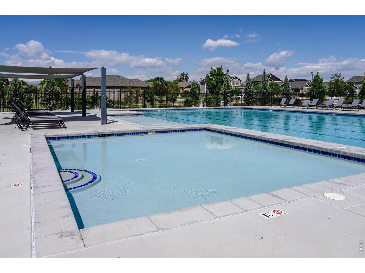 295 Gray Jay Ct
