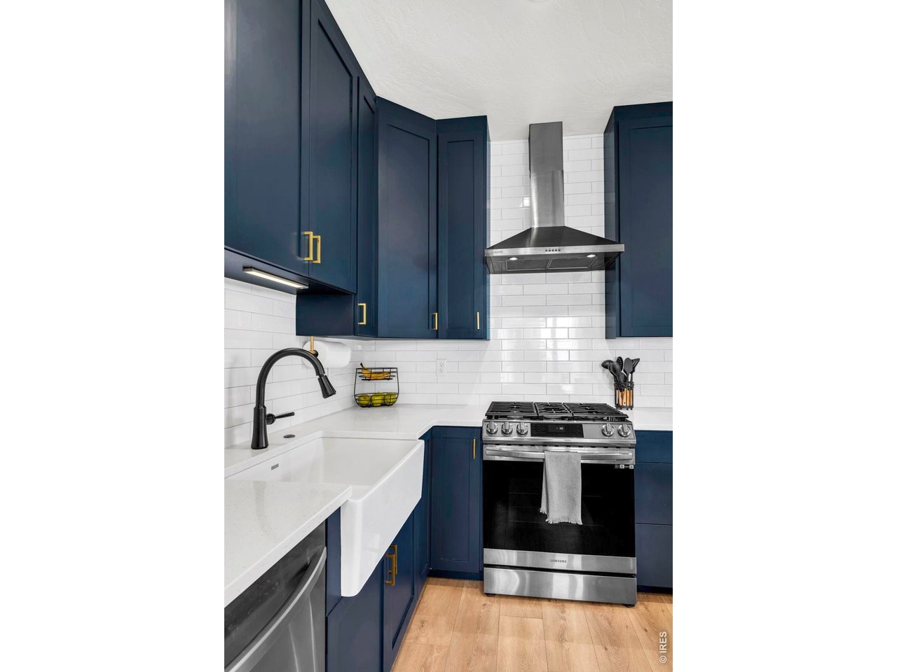 295 Gray Jay Ct