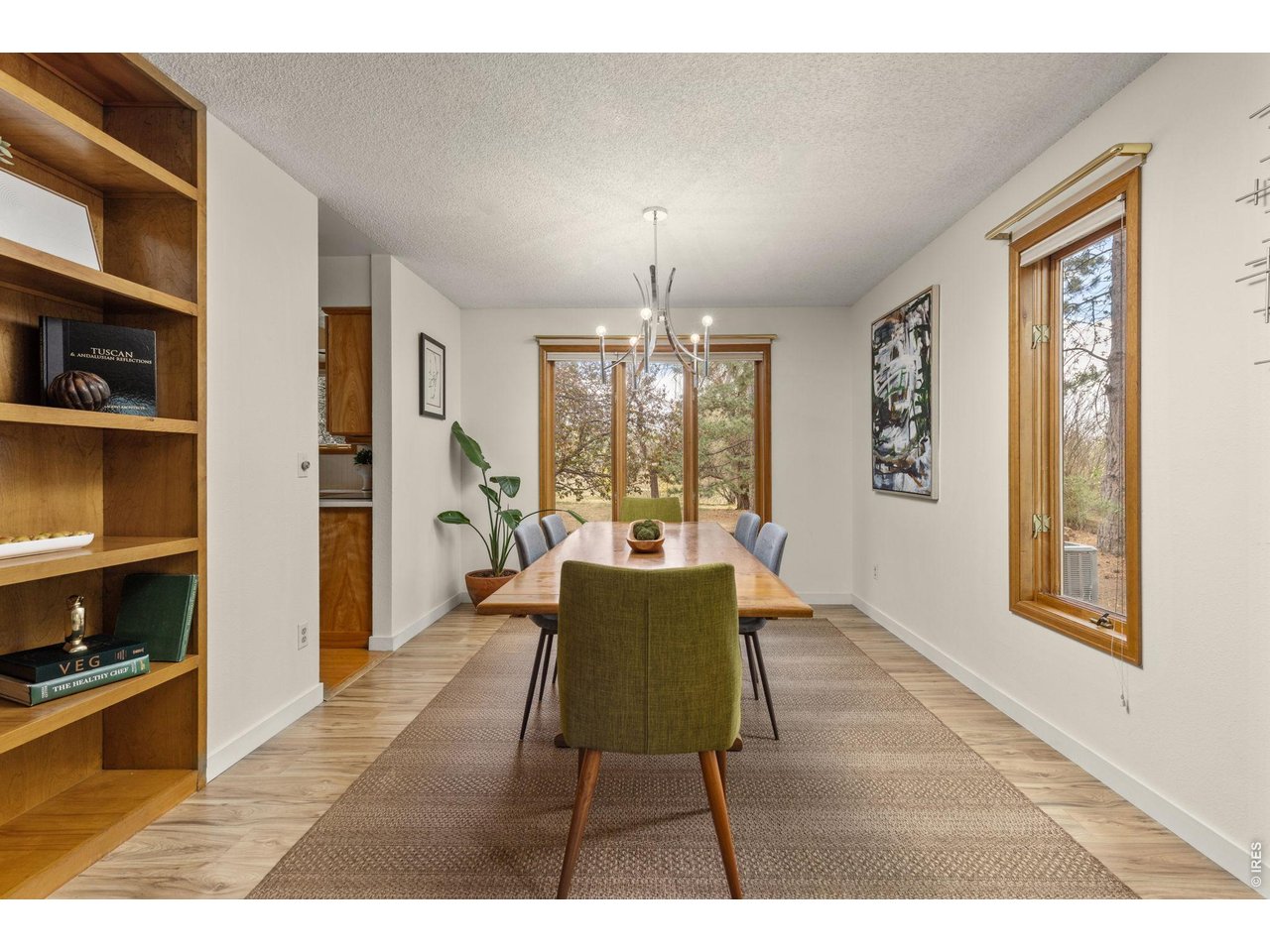 1766 W Choke Cherry Dr