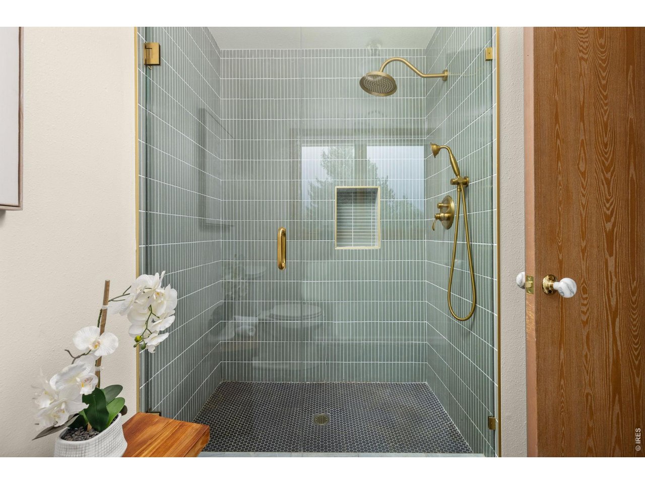 1766 W Choke Cherry Dr