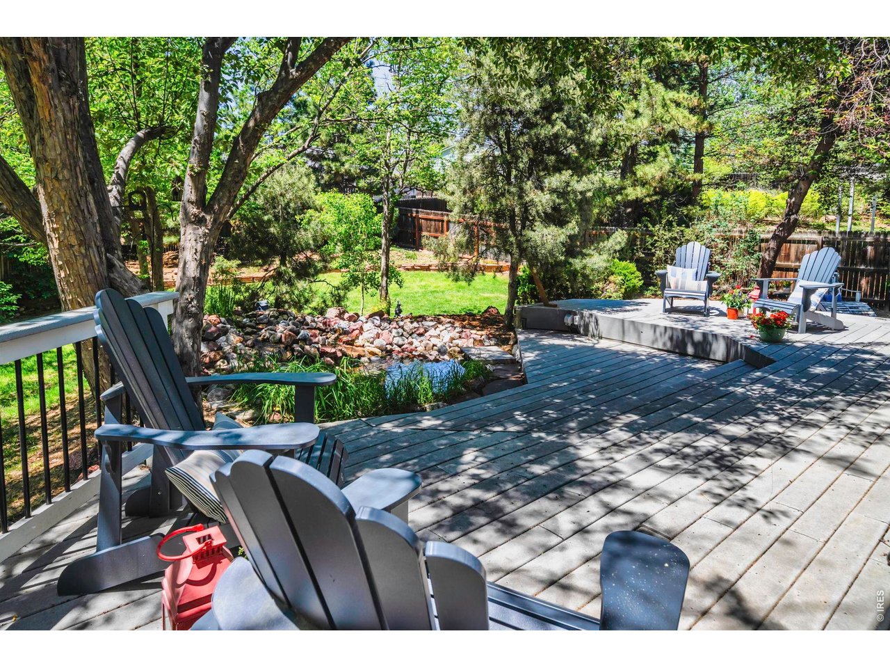 1517 Ridgeview Dr