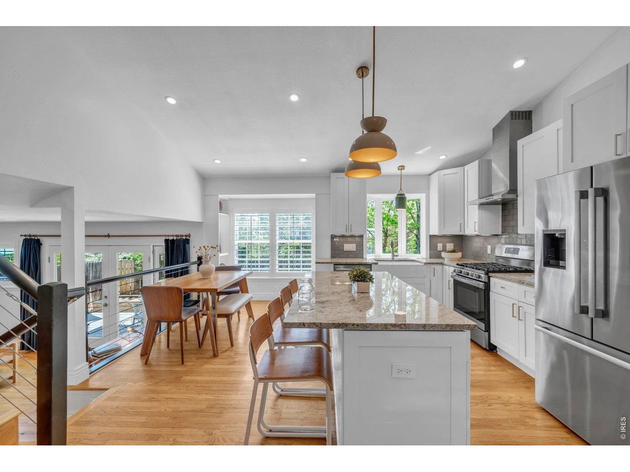 630 W Sandbar Cir