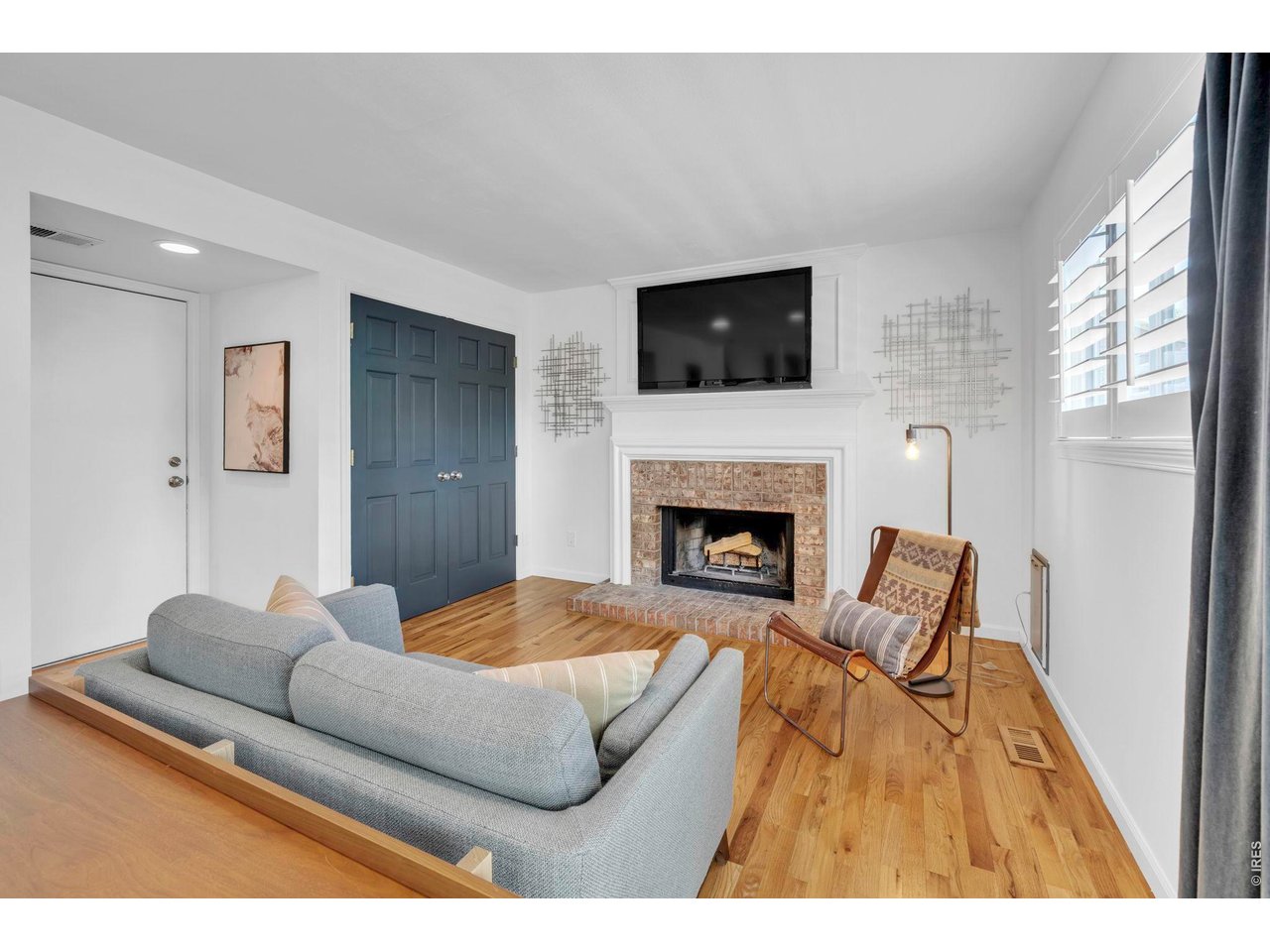 630 W Sandbar Cir